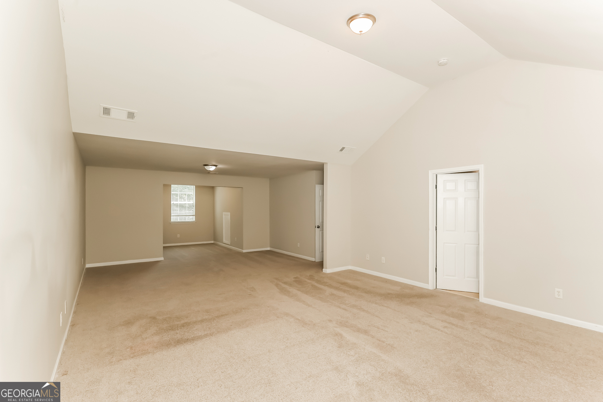 7868 Wrotham Circle Property Photo 10