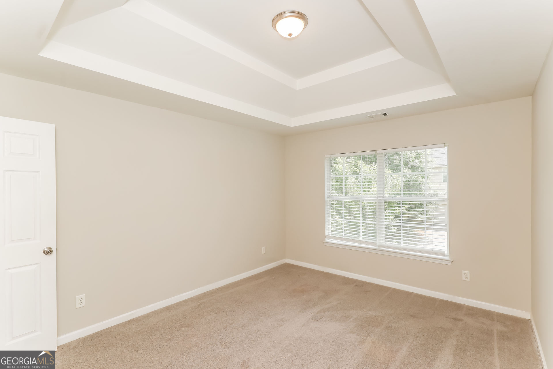 7868 Wrotham Circle Property Photo 16