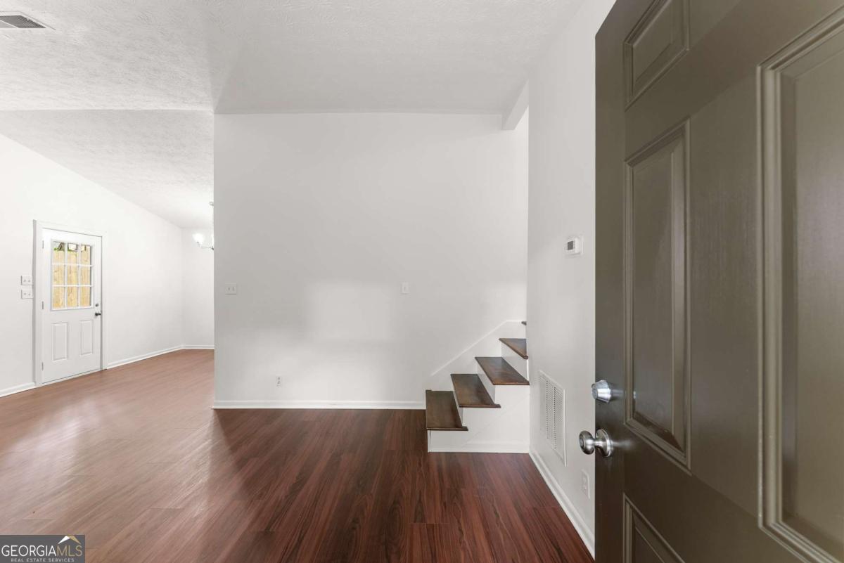3405 Romulus Drive Property Photo 6
