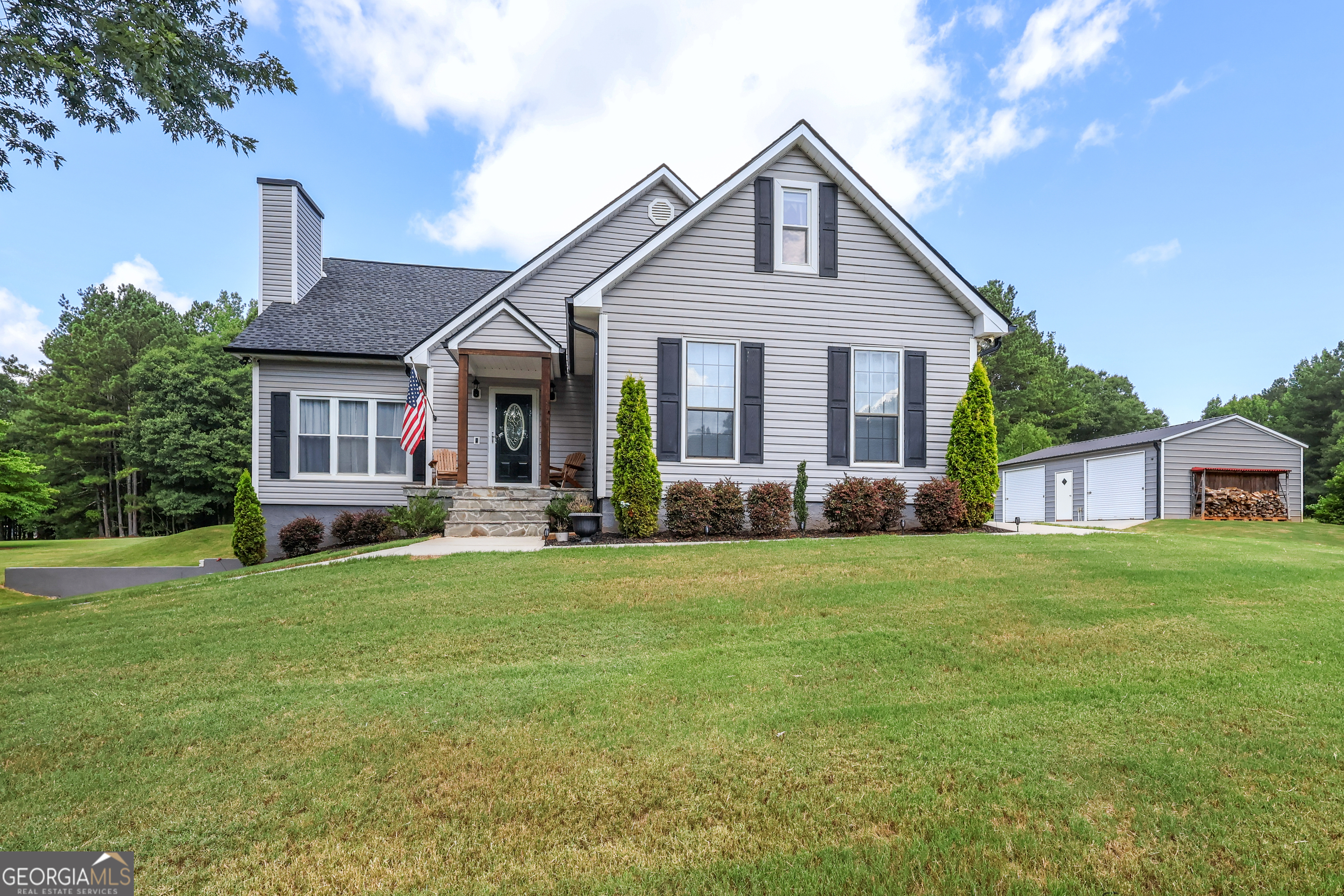 120 Fox Run Court Property Photo 1