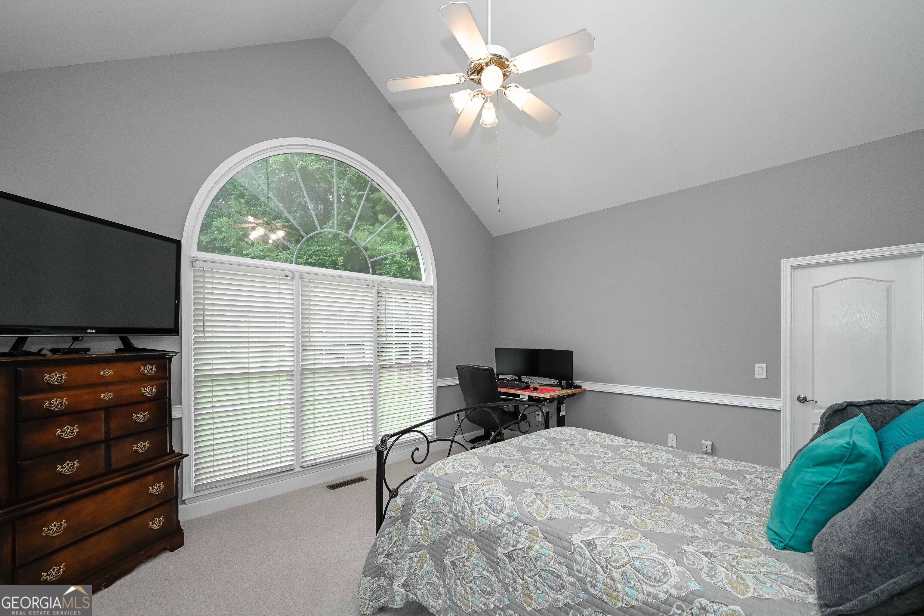 8227 Farmington Lane Property Photo 24