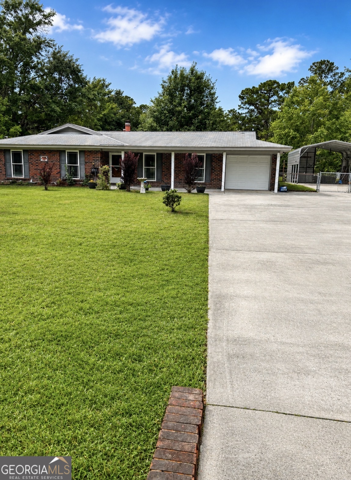 717 Bradwell Property Photo 1