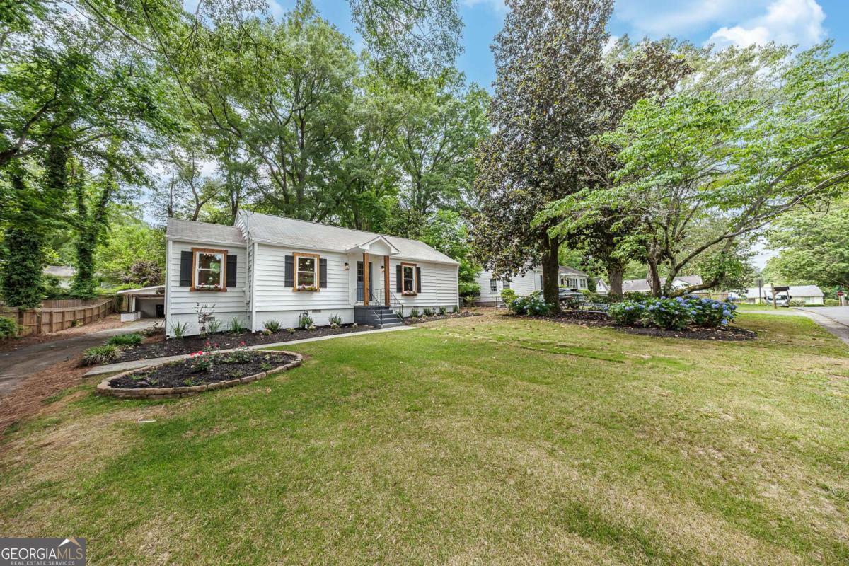 476 Freyer Drive Ne Property Photo 1