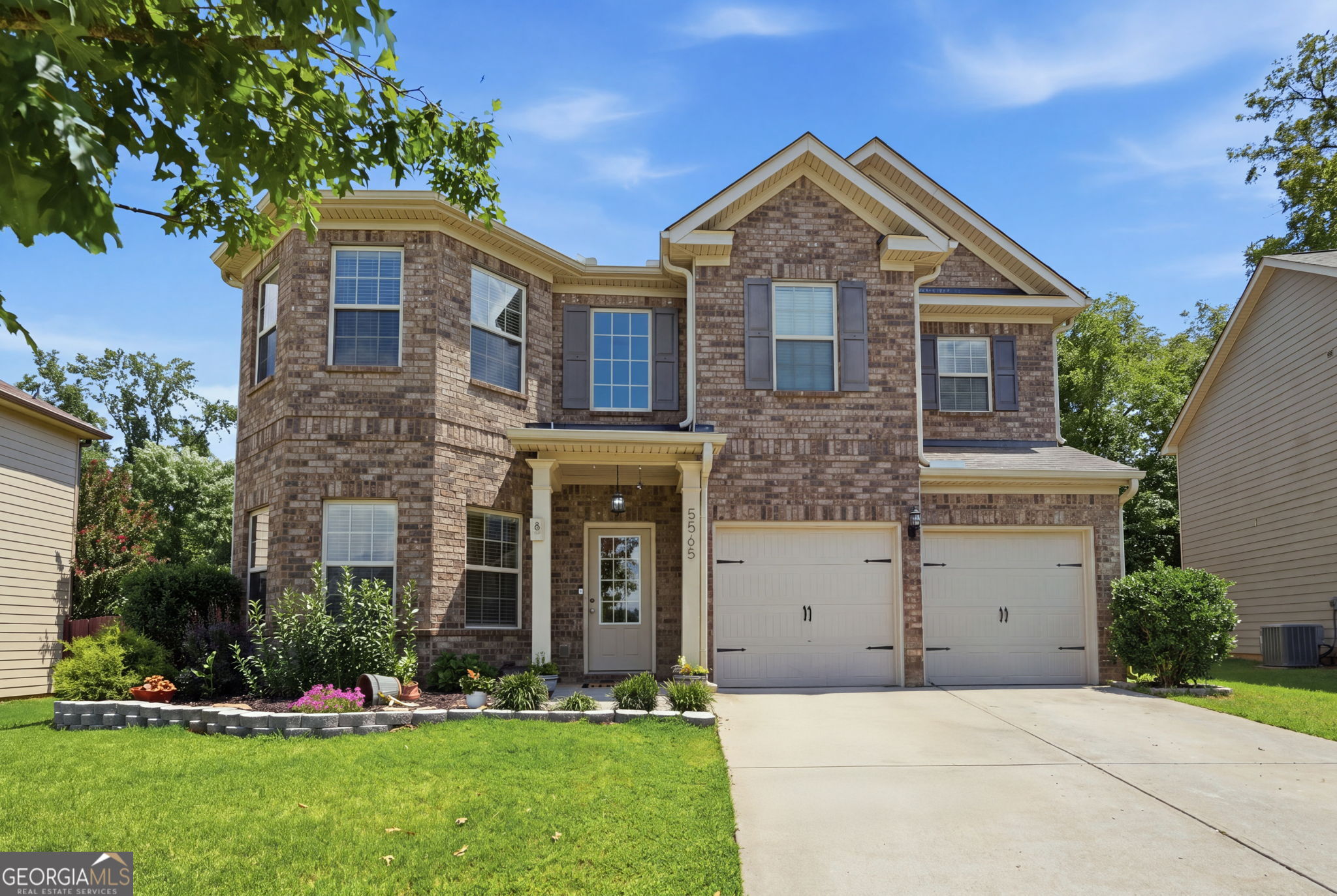 5565 Banner Boulevard Property Photo 1