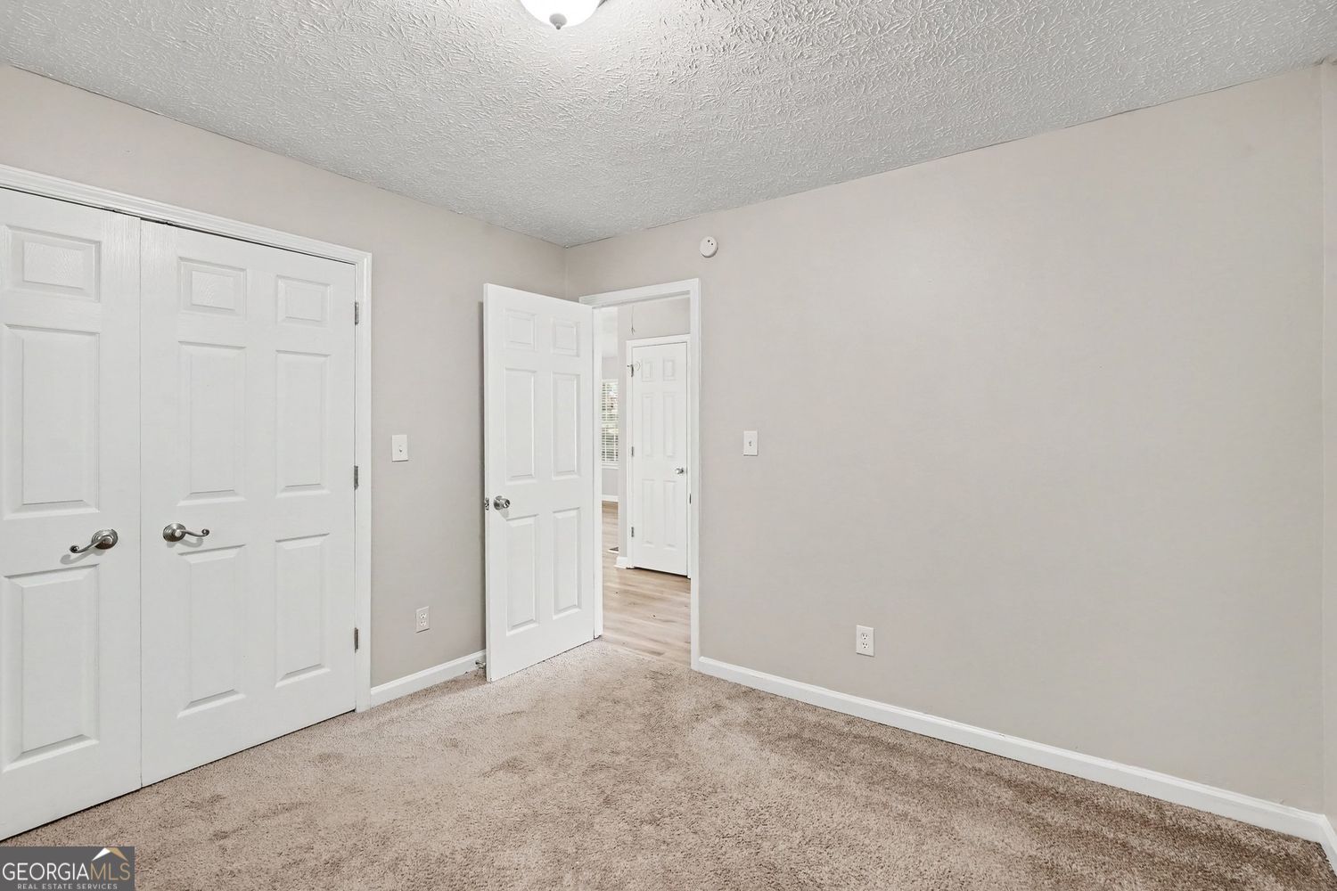 240 Spring Circle Property Photo 11