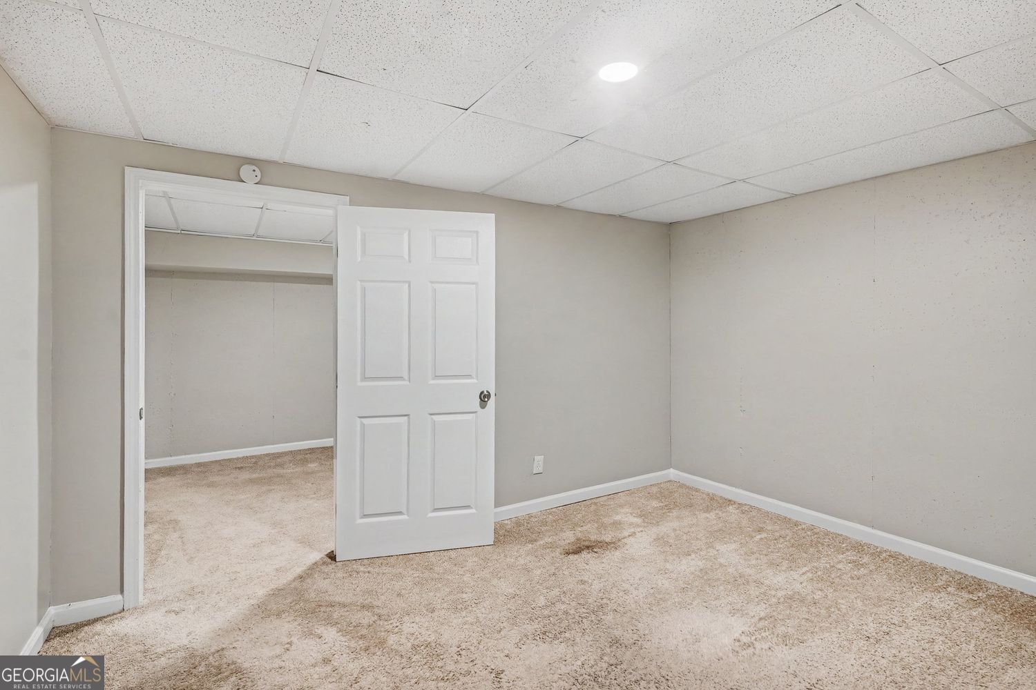240 Spring Circle Property Photo 17