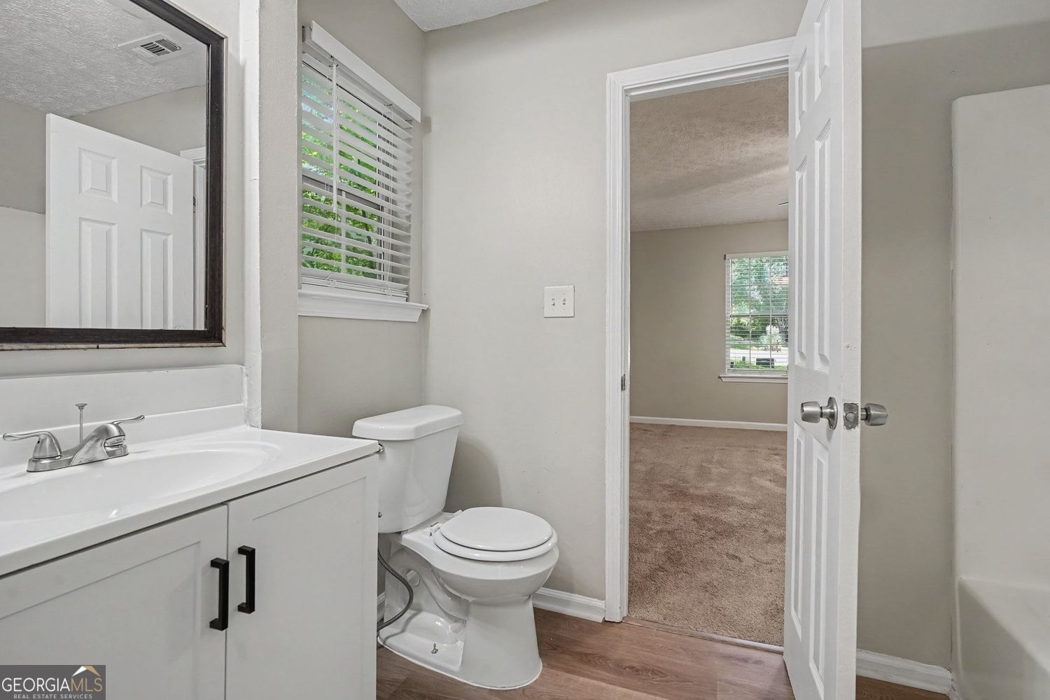 240 Spring Circle Property Photo 18