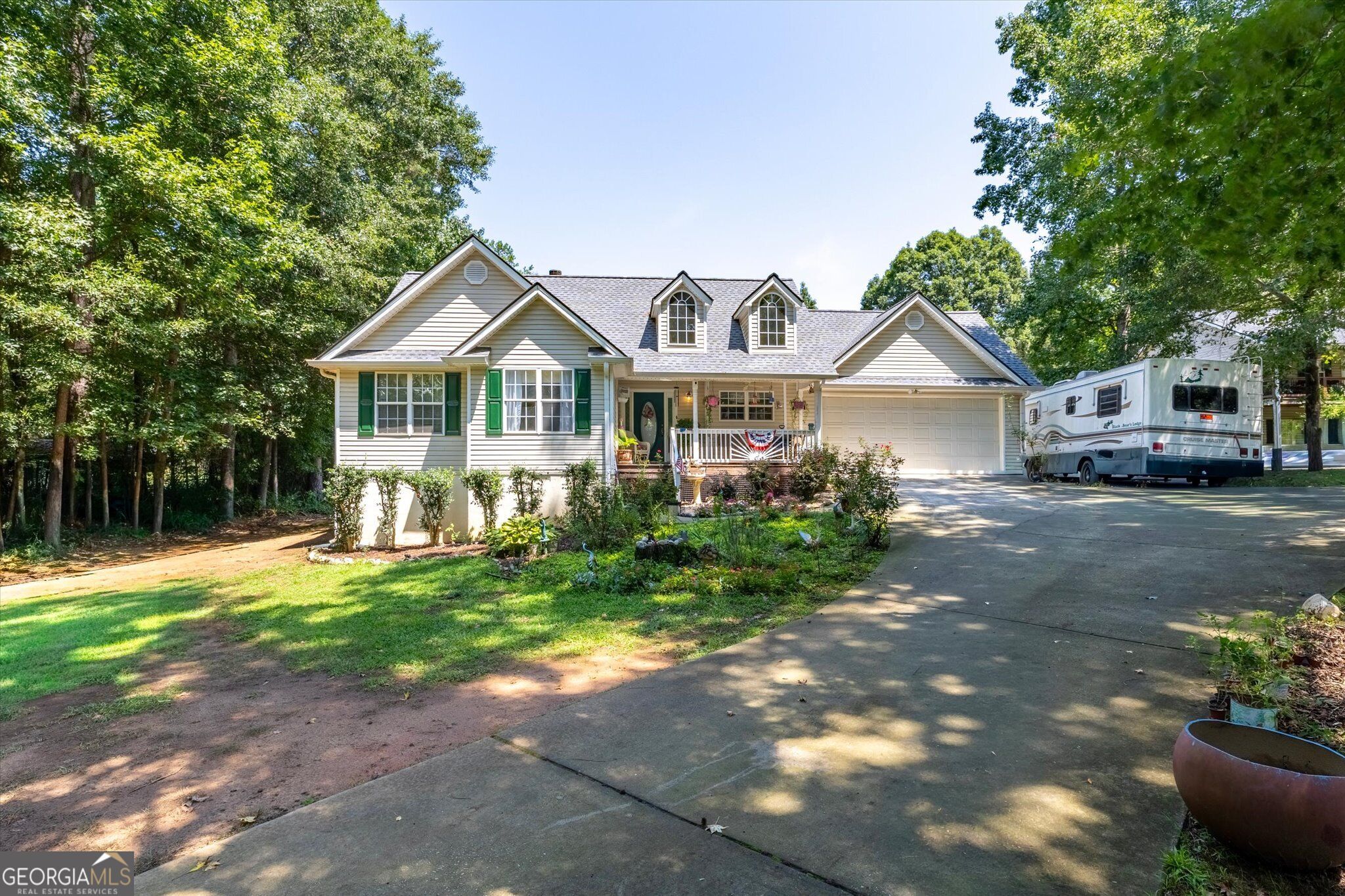 598 Holders Siding Road Property Photo 3