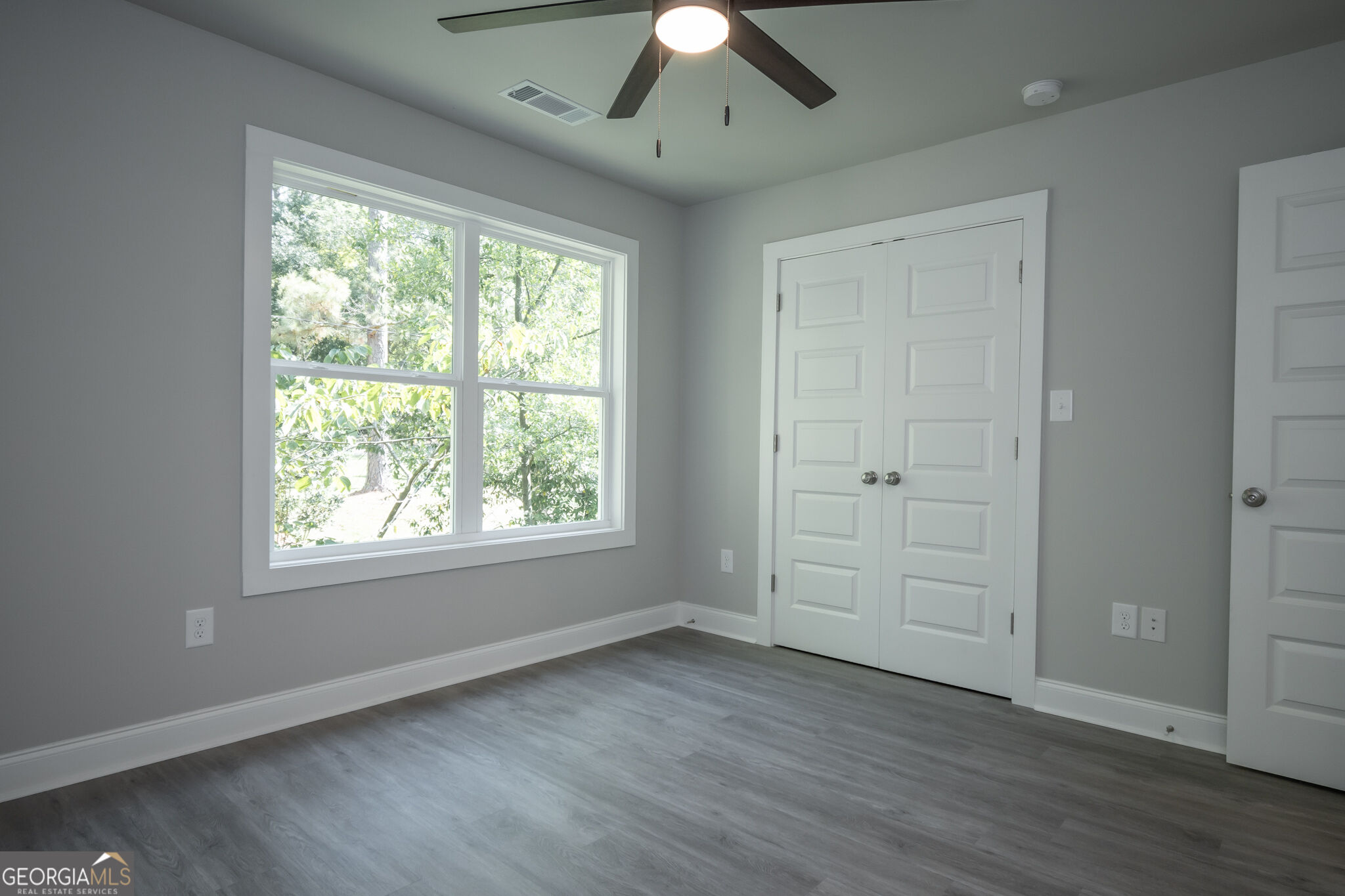 380 University Circle Property Photo 39