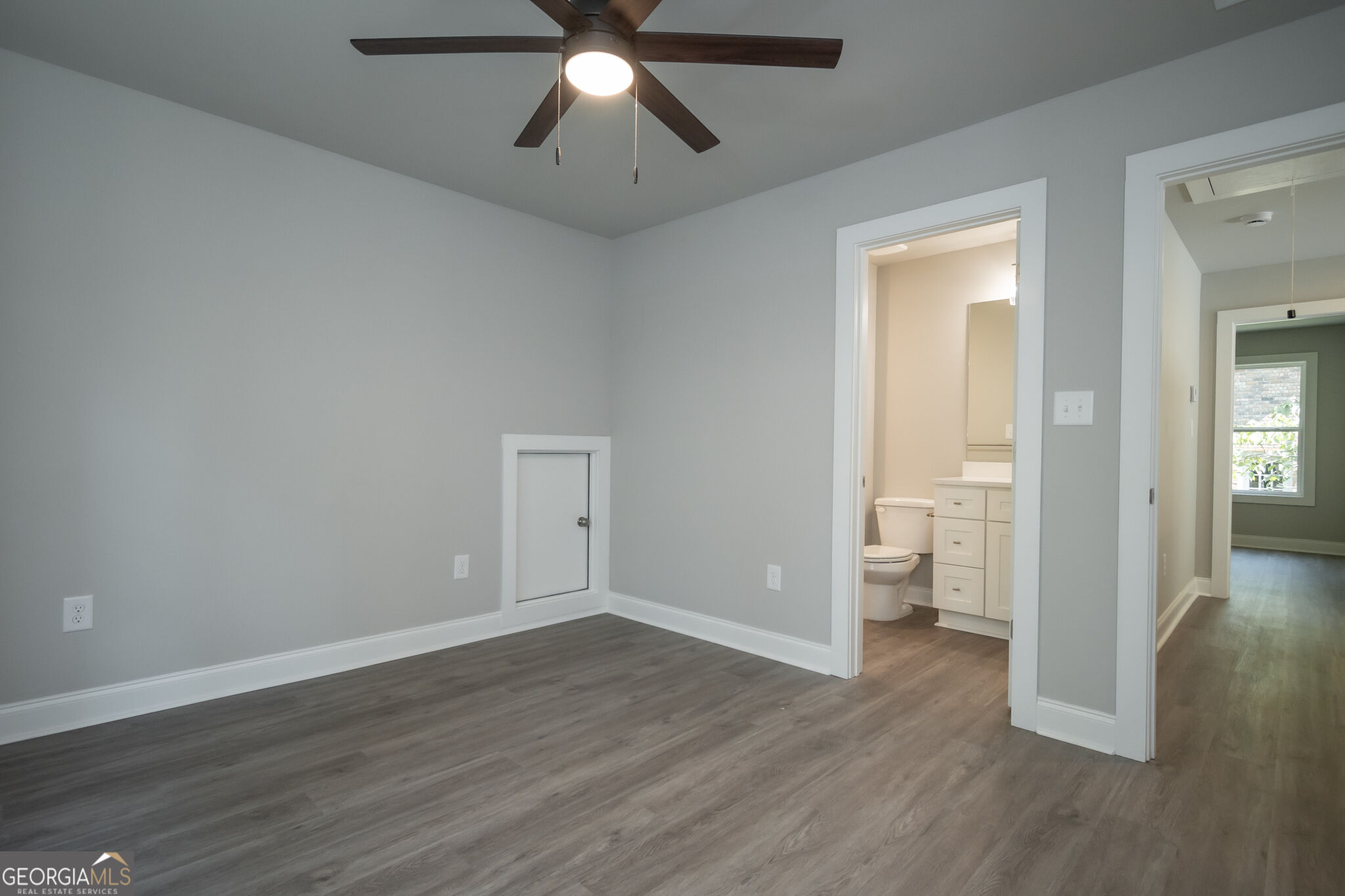 380 University Circle Property Photo 44