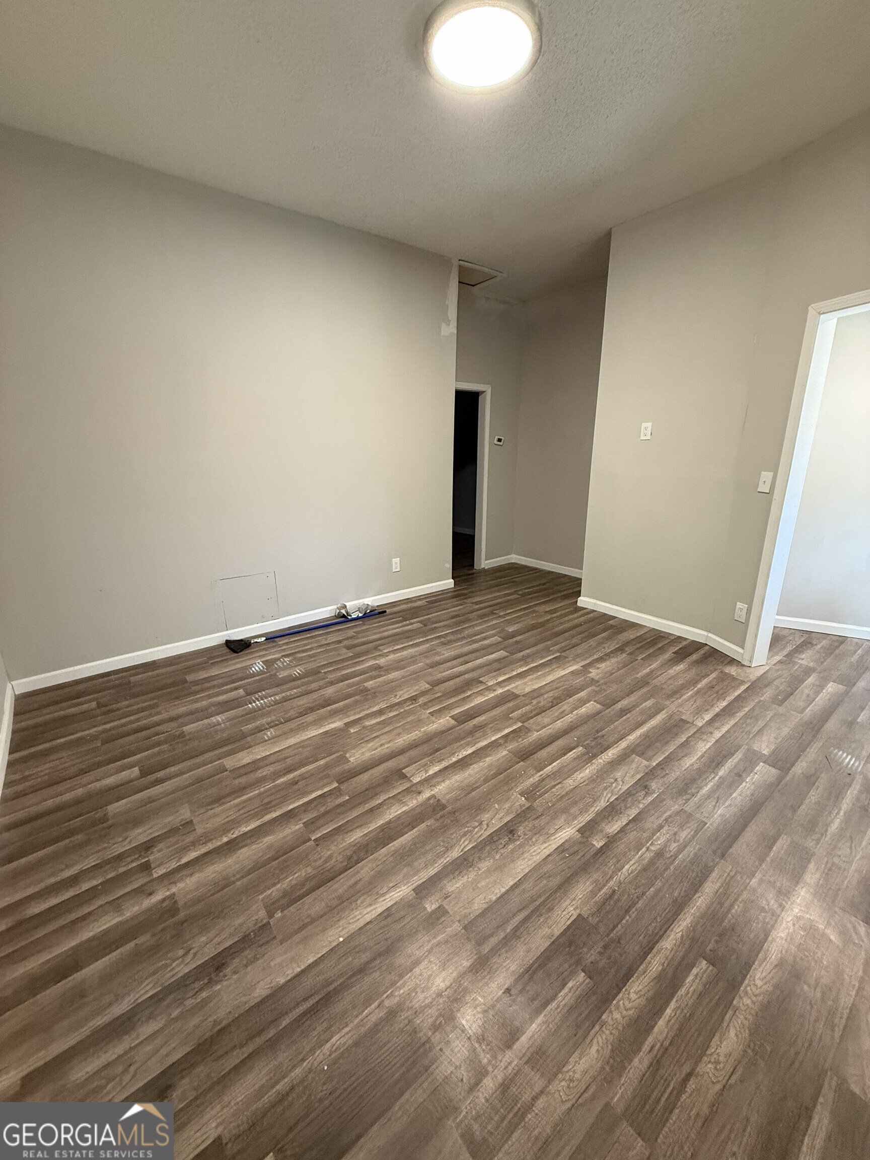 958 Emory Avenue Property Photo 7