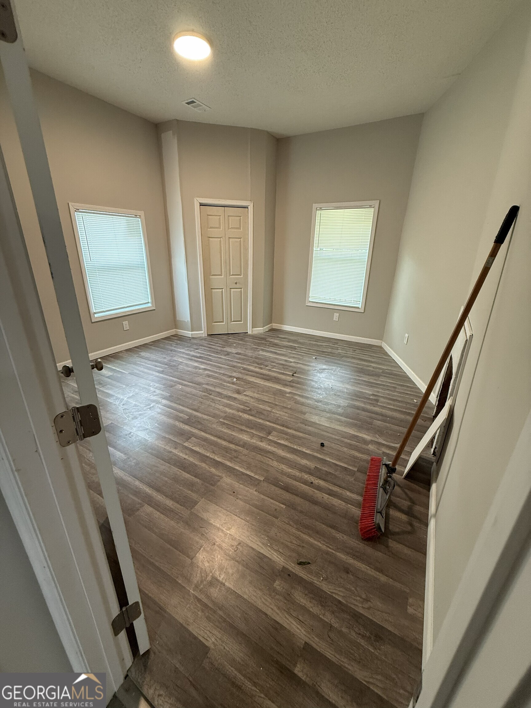 958 Emory Avenue Property Photo 14