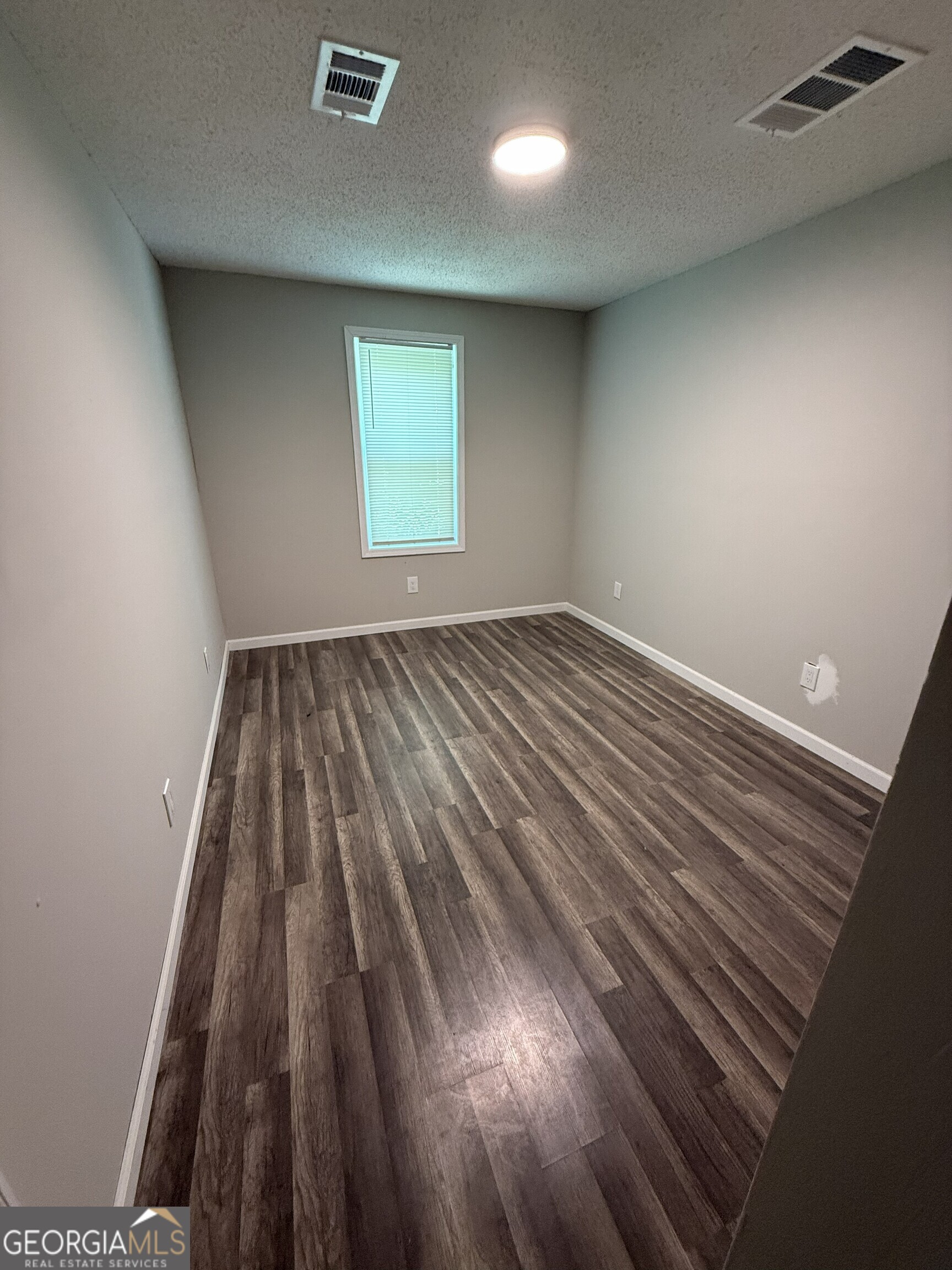 958 Emory Avenue Property Photo 16