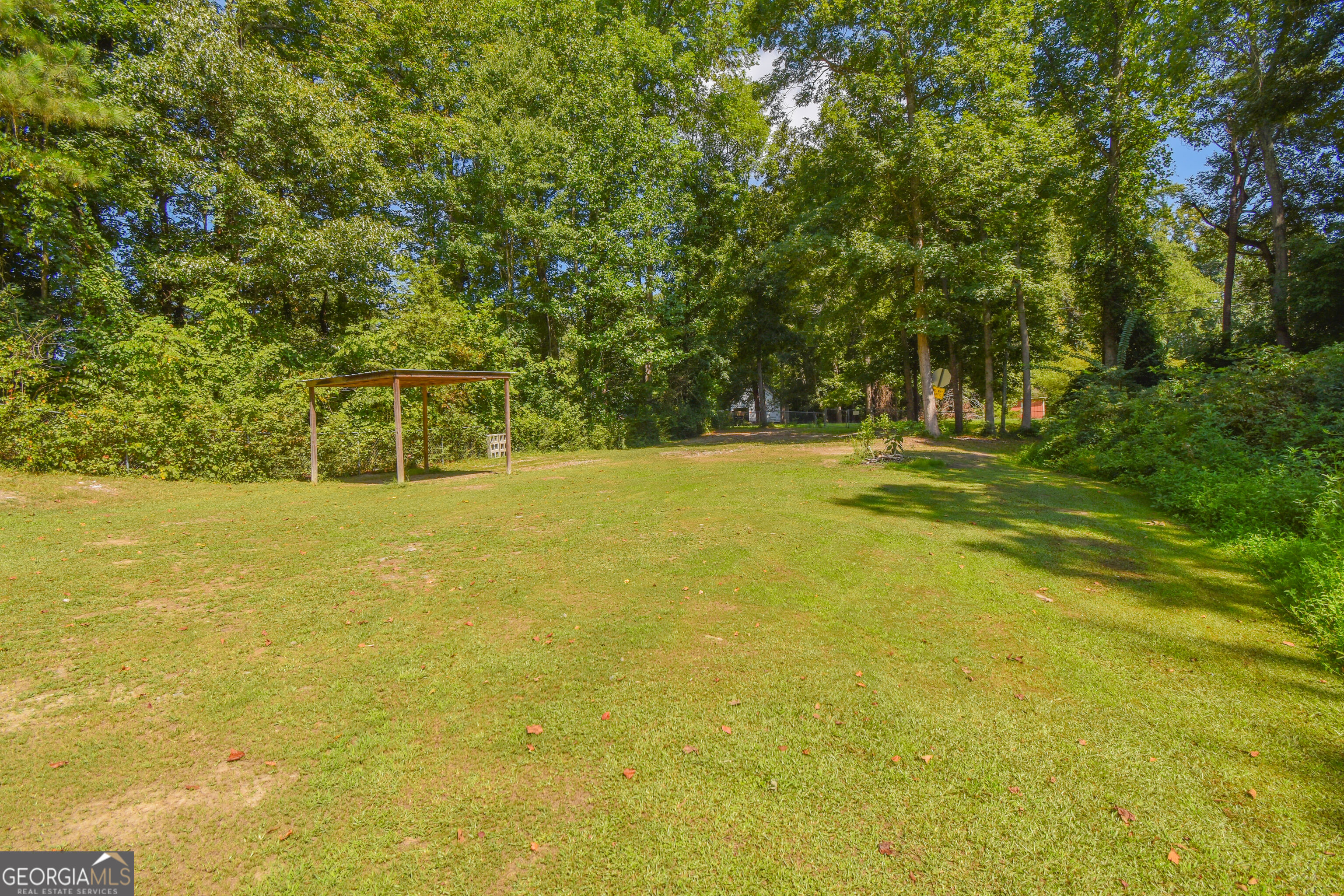 4487 Donegal Circle Property Photo 8