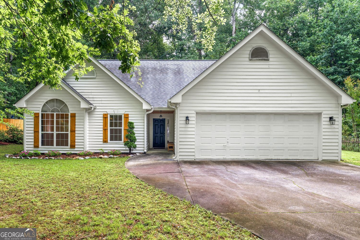 5950 Shannon Drive Property Photo 1