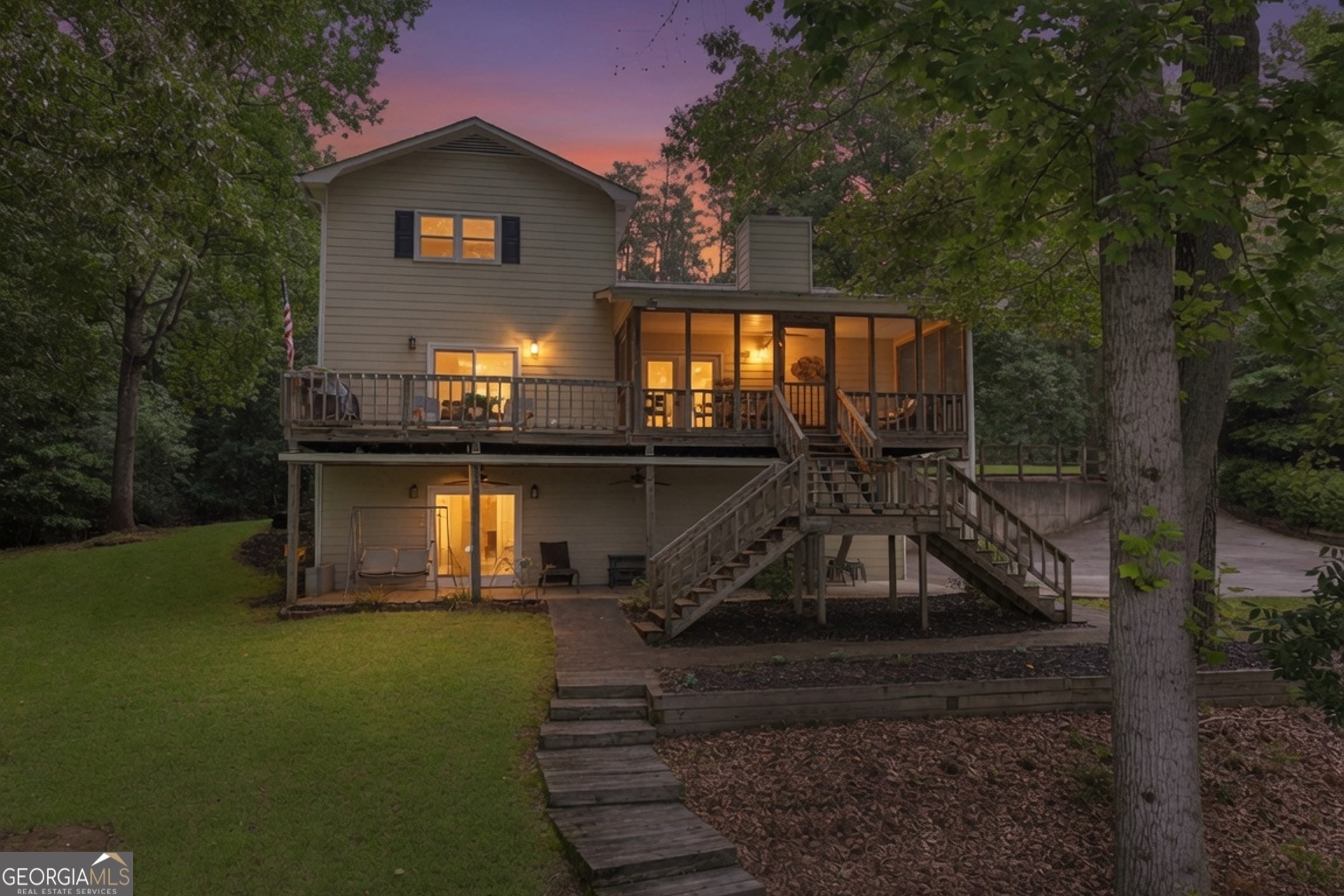 125 Cardinal Point Property Photo 8