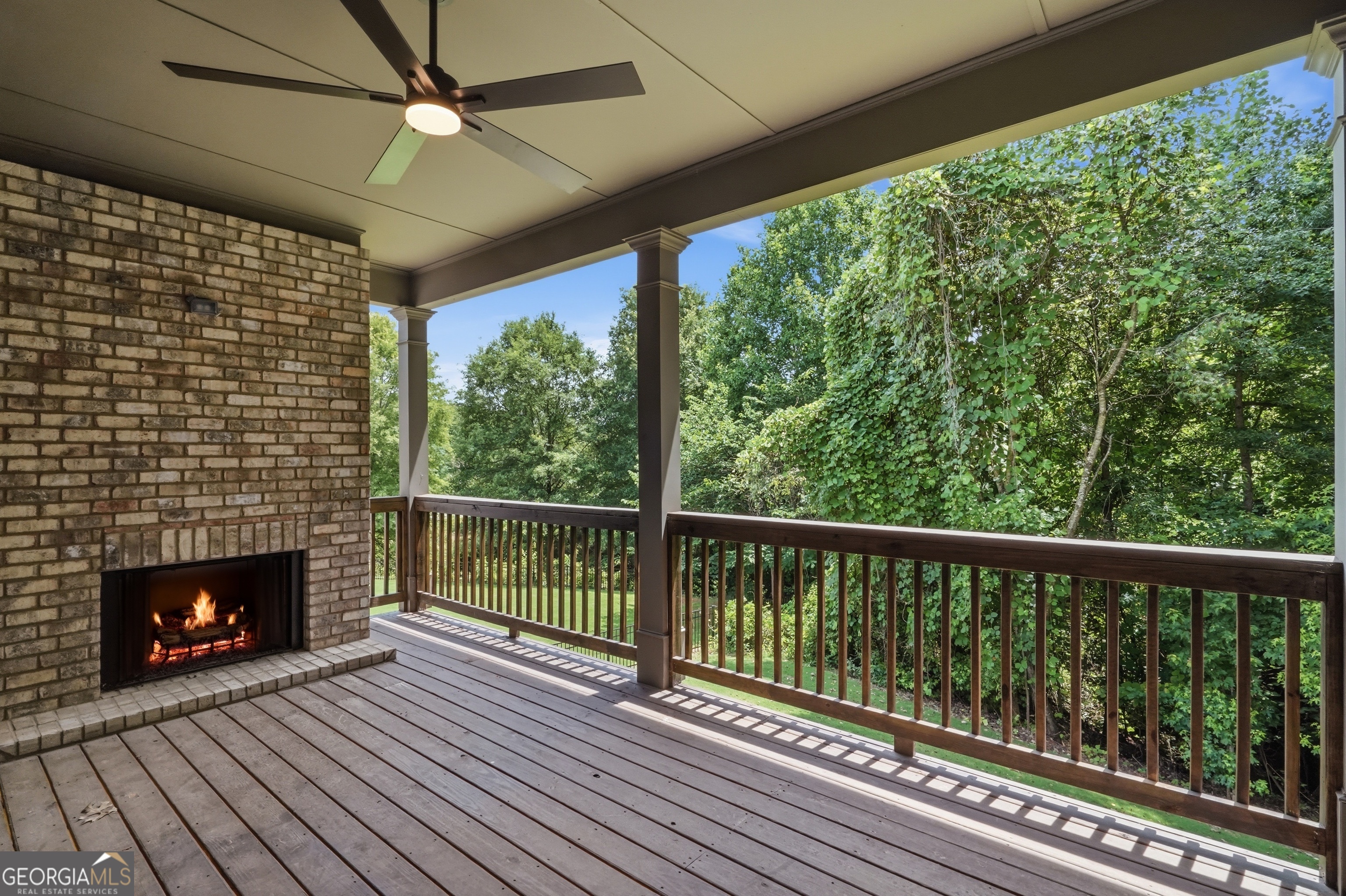 5676 Meadow View Drive Property Photo 26