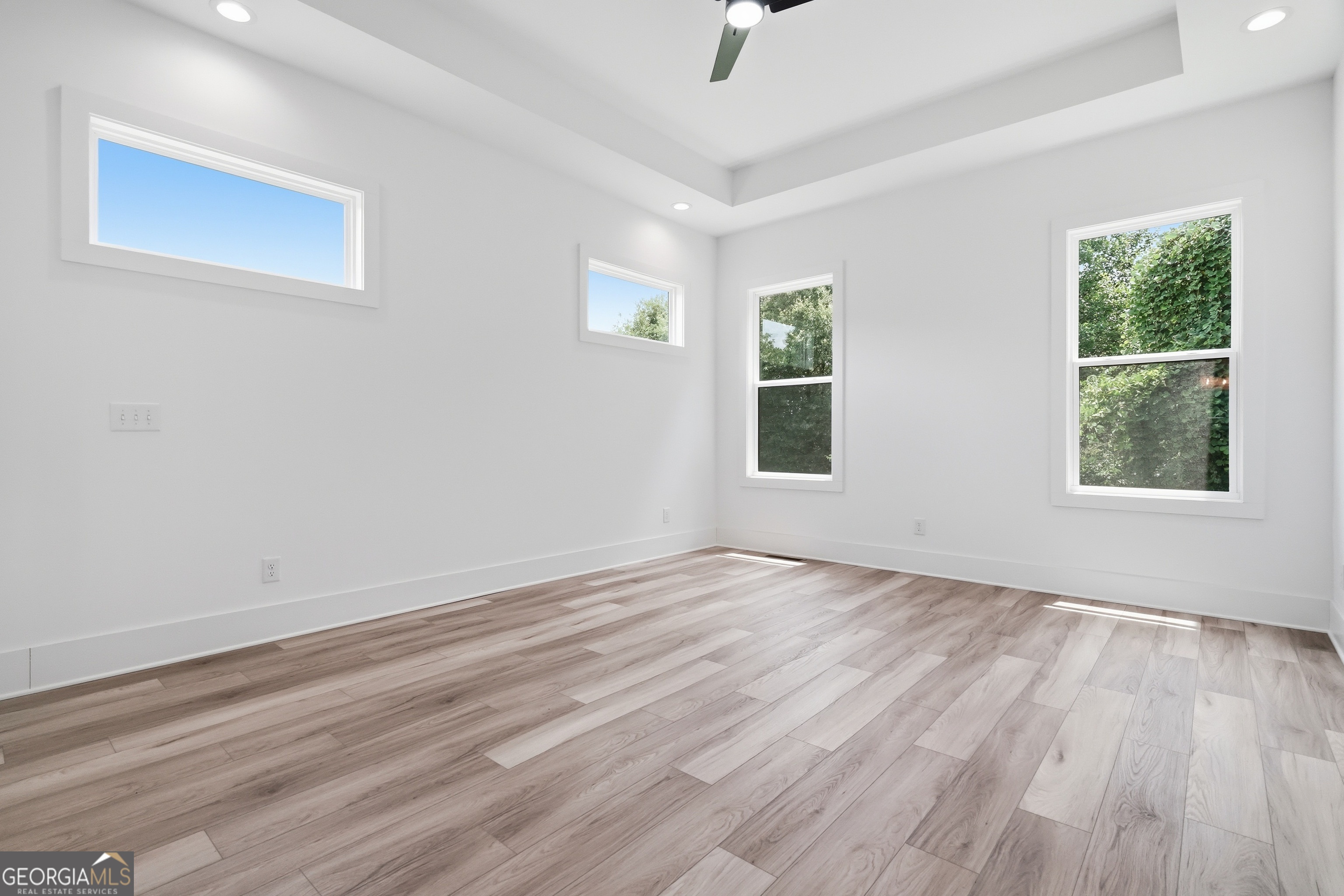 5676 Meadow View Drive Property Photo 29