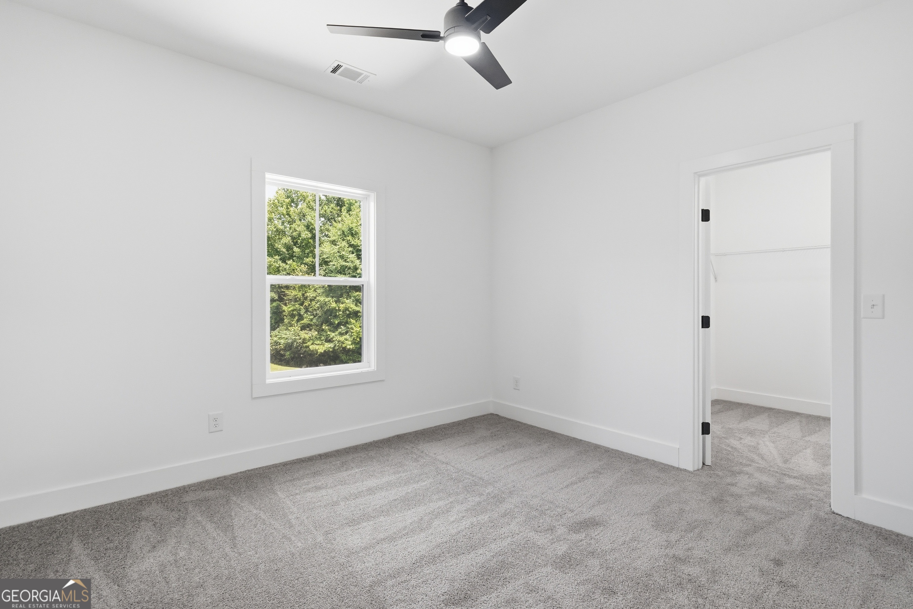 5676 Meadow View Drive Property Photo 39
