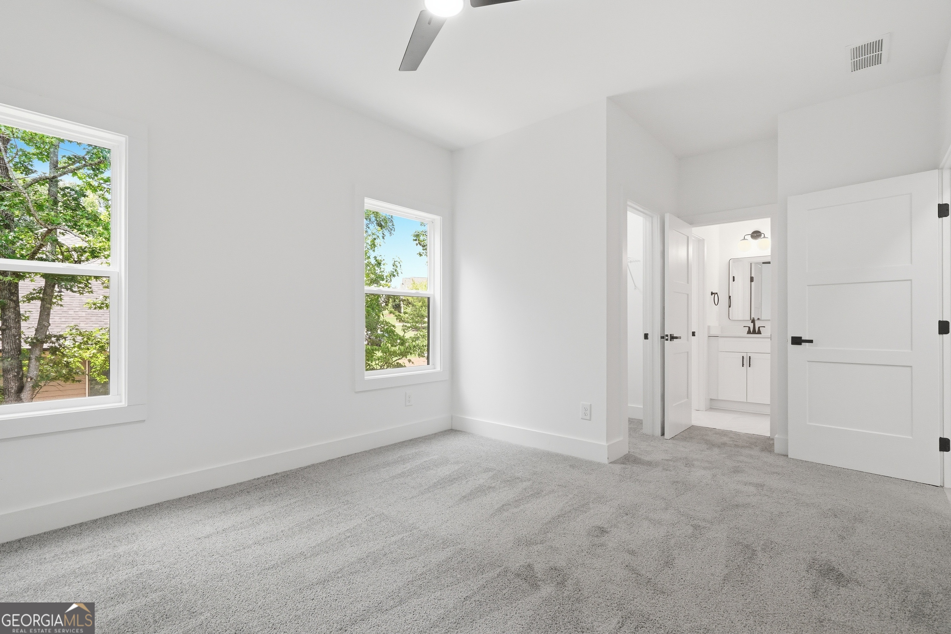 5676 Meadow View Drive Property Photo 45