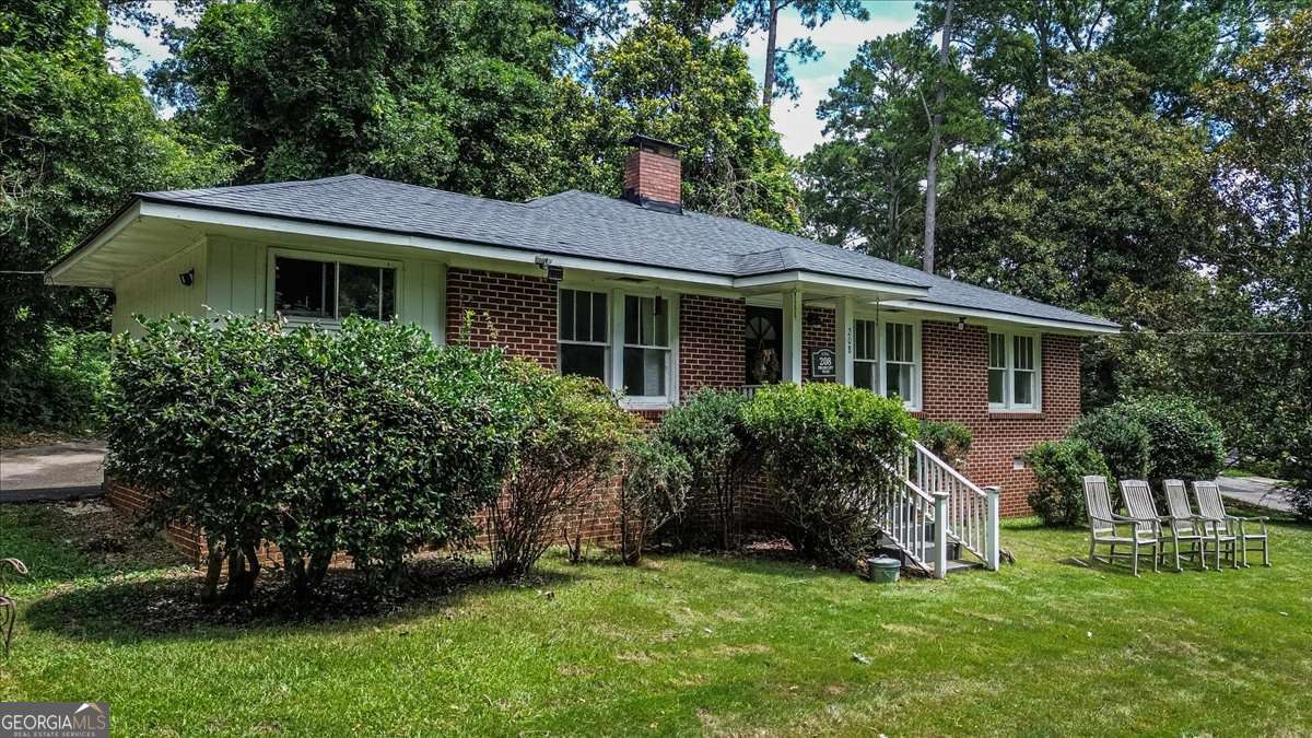 208 Briarcliff Road Property Photo 4