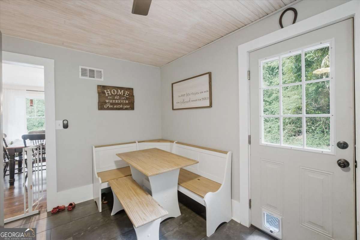 208 Briarcliff Road Property Photo 10