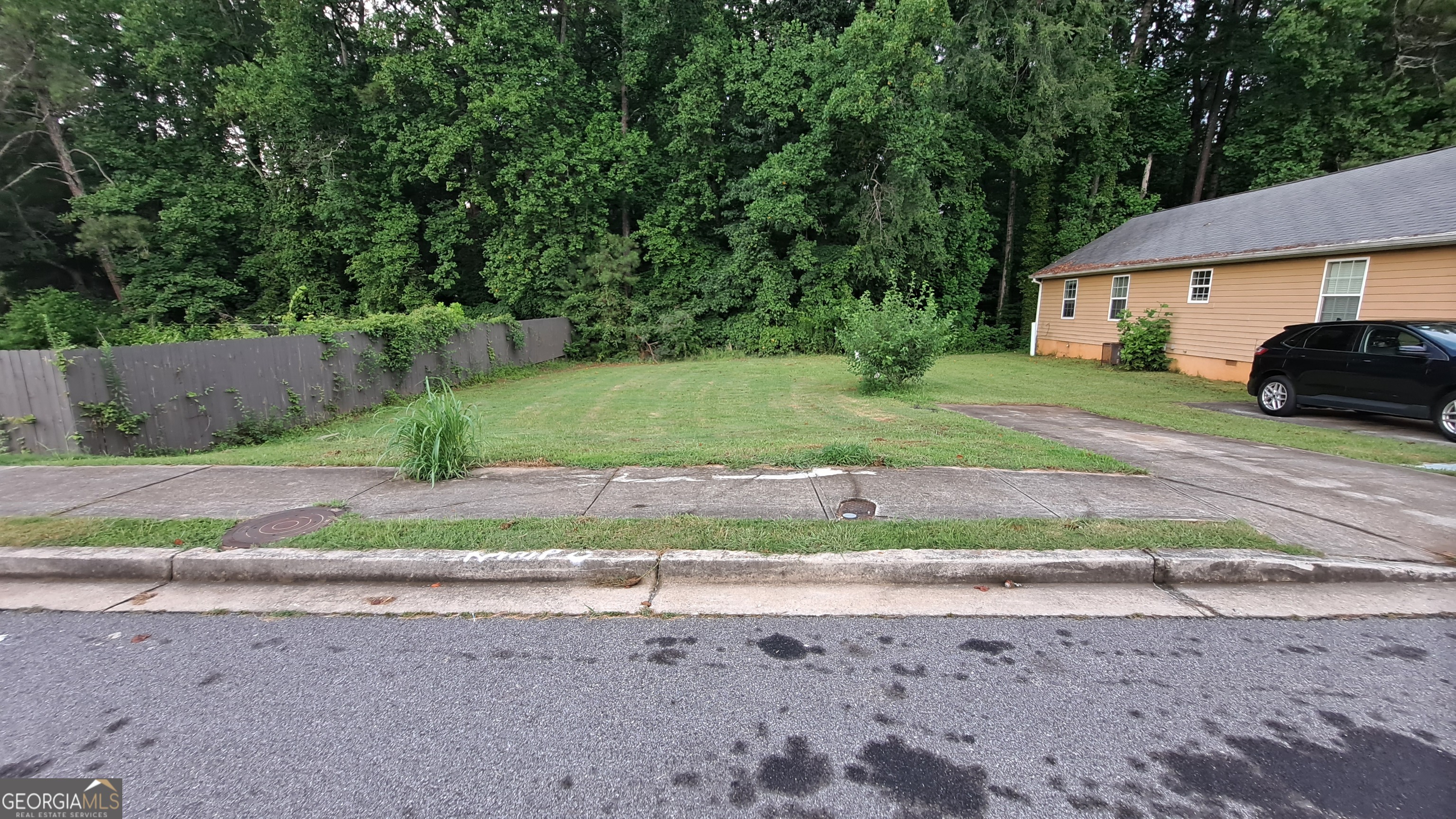 1989 Thomasville Estate Drive SE
