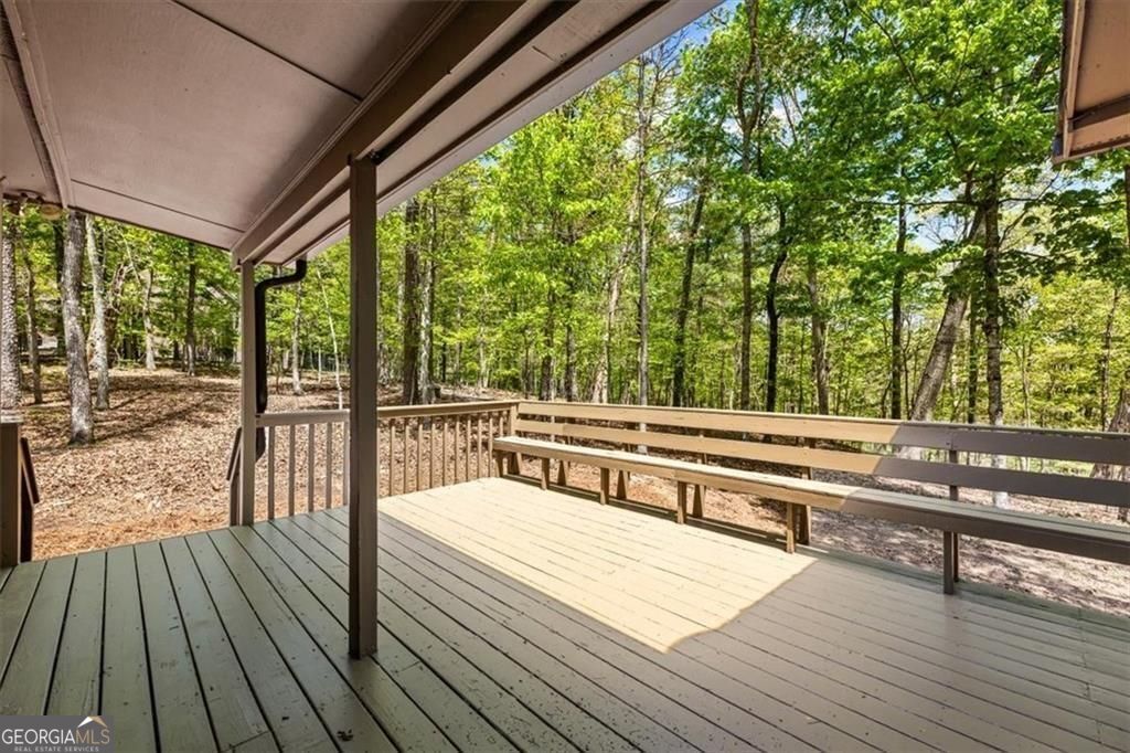 190 Red Coat Pass Property Photo 38