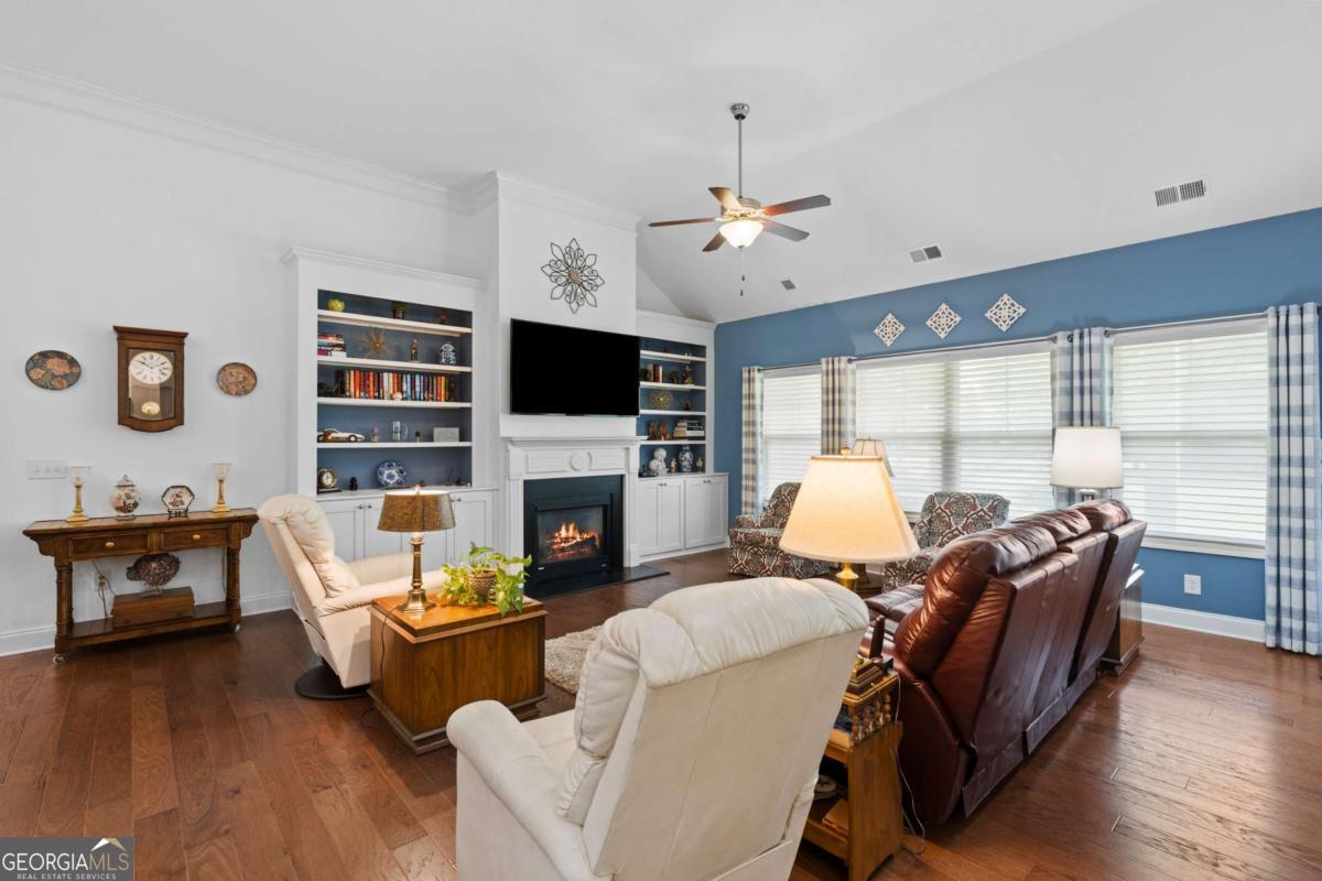 4725 Amble Trace Property Photo 40