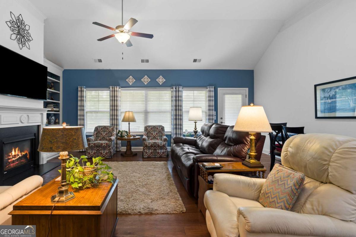4725 Amble Trace Property Photo 42