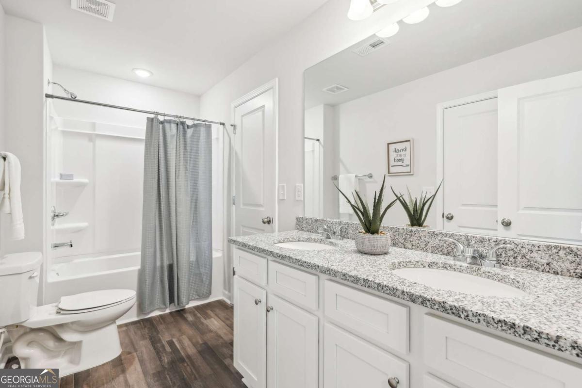103 Vickers Point Drive Property Photo 47