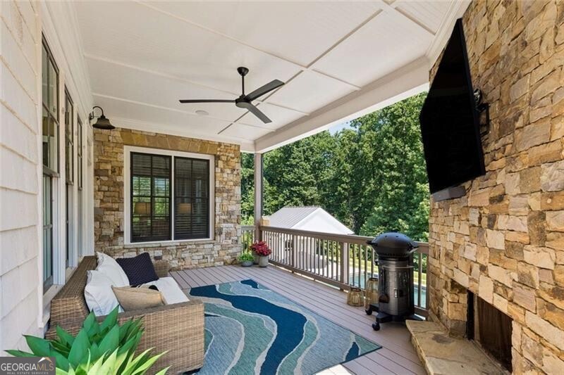 1060 Kent Court Property Photo 25