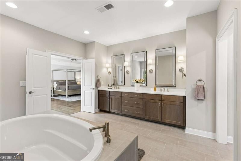 1060 Kent Court Property Photo 34