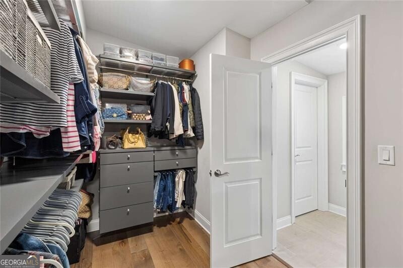 1060 Kent Court Property Photo 42