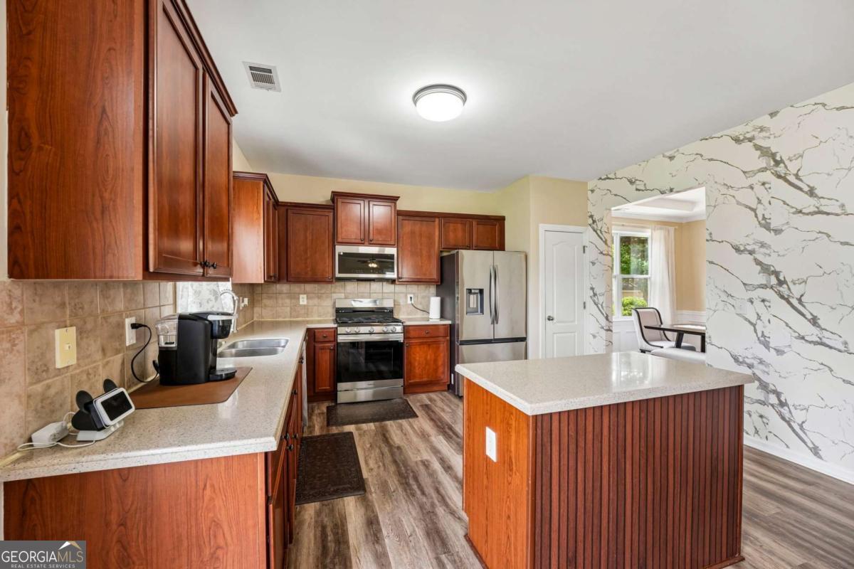 80 Leyland Crossing Property Photo 6