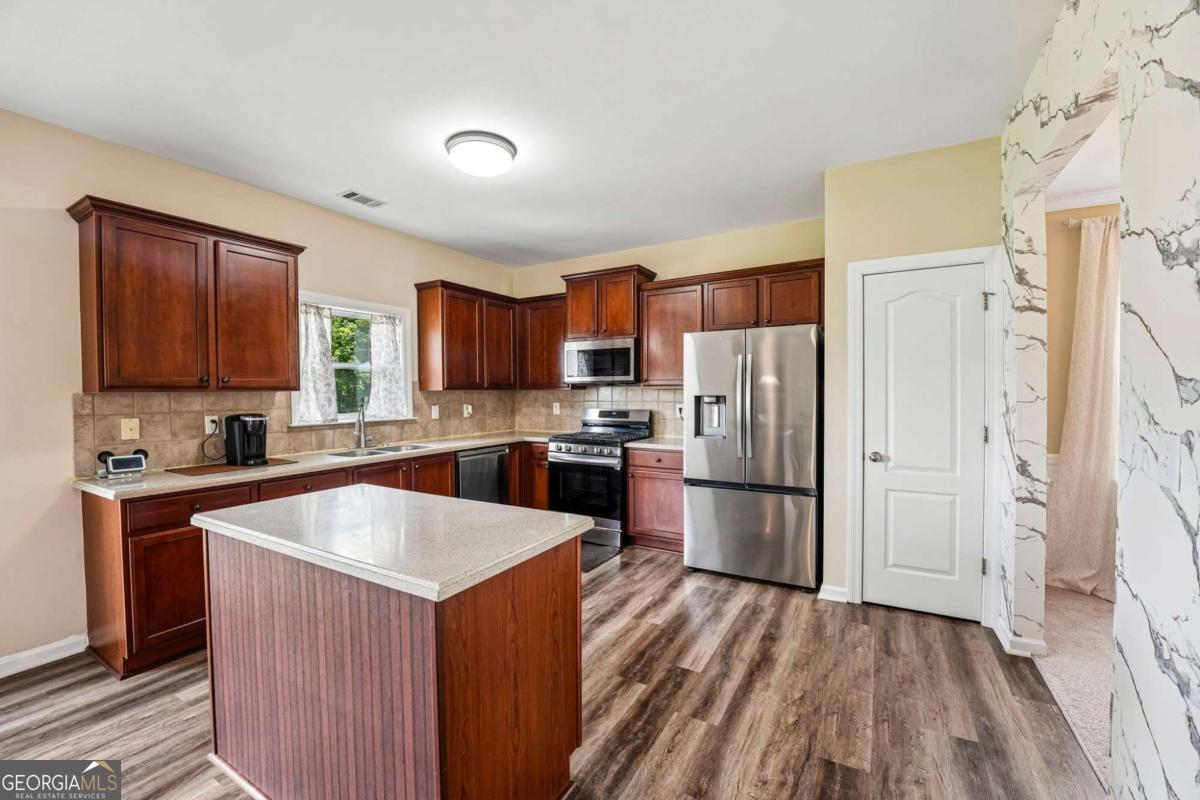 80 Leyland Crossing Property Photo 9