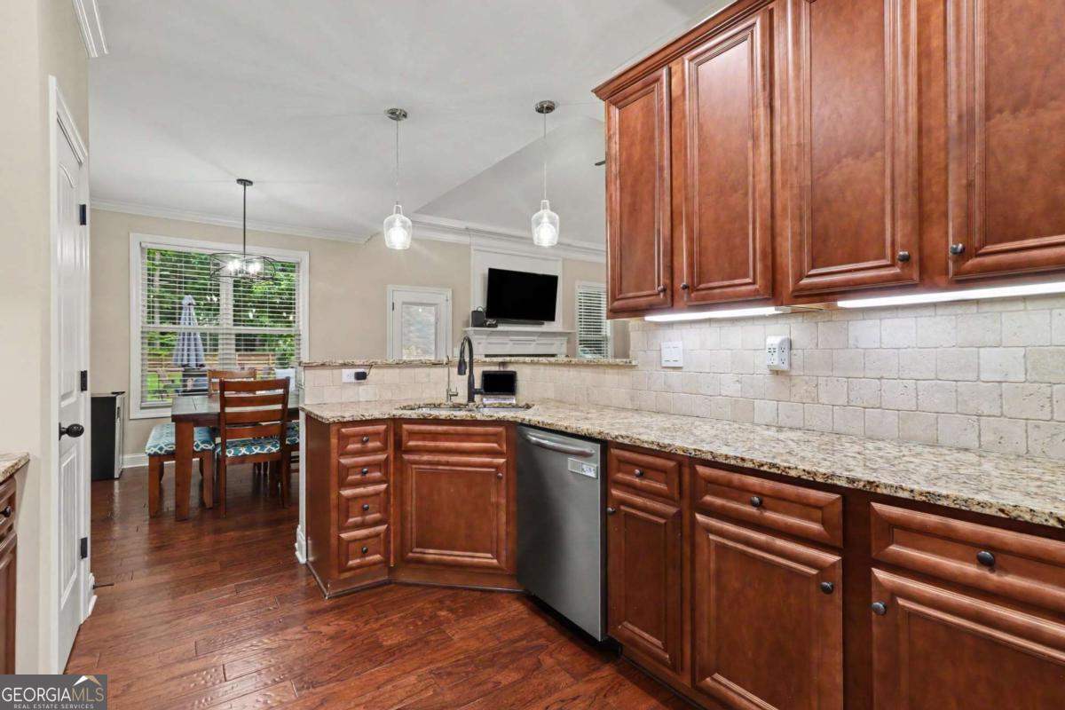 64 Blandwood Drive Property Photo 12