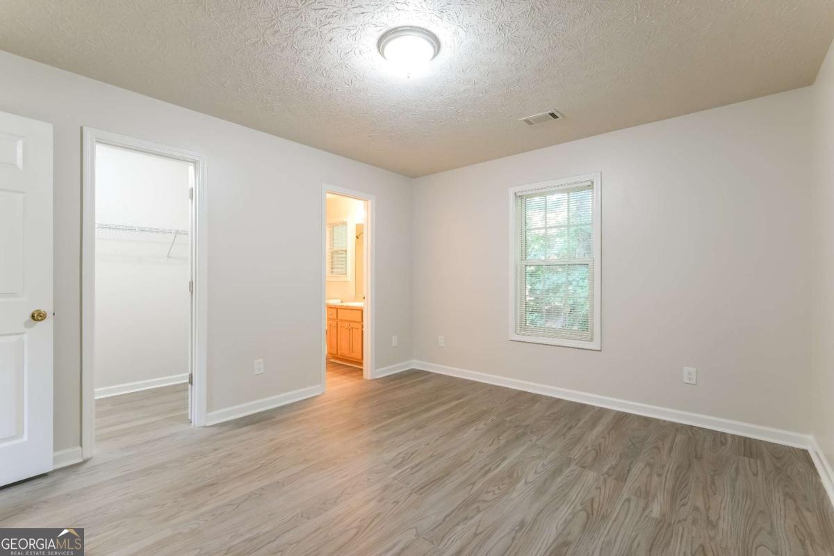 3140 Alenes Drive Property Photo 9