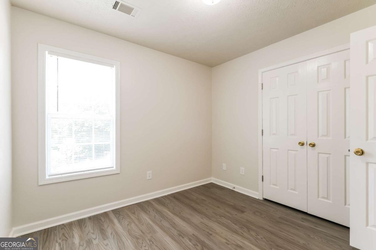 3140 Alenes Drive Property Photo 11