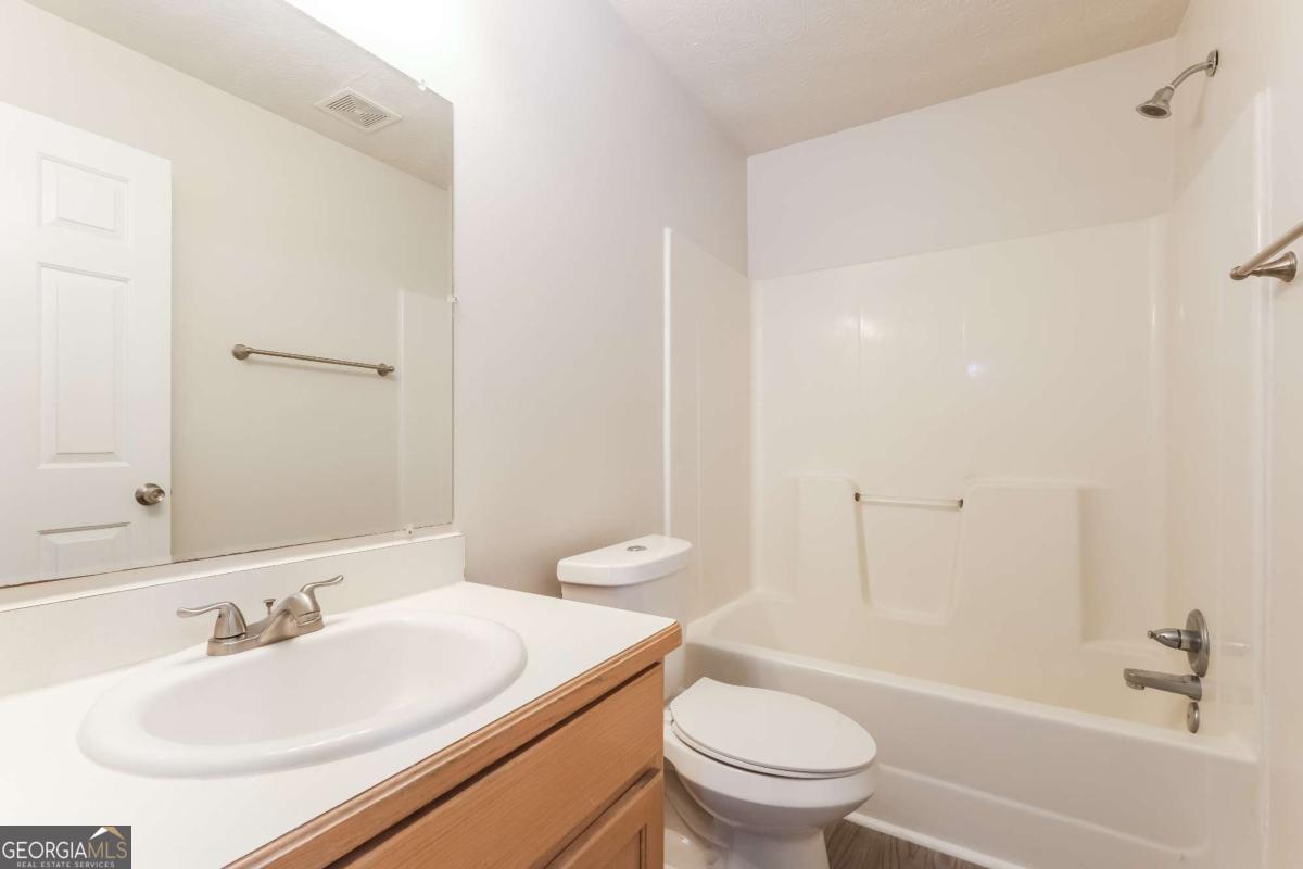 3140 Alenes Drive Property Photo 13