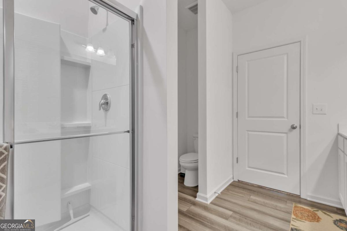 71 Carnaby Street Property Photo 29