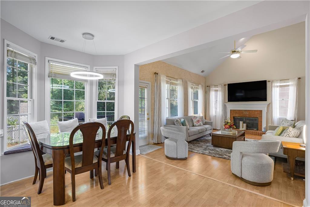 3884 Meandering Way Sw Property Photo 13