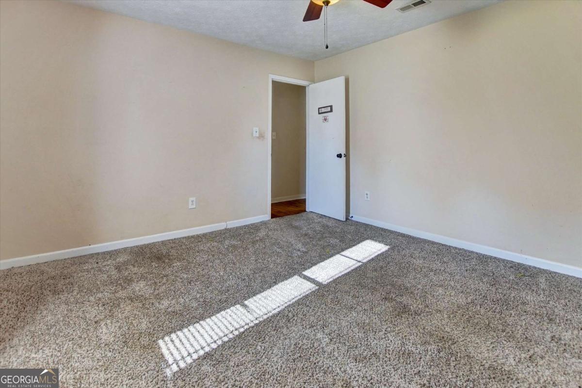 11553 Matthews Trail Property Photo 11