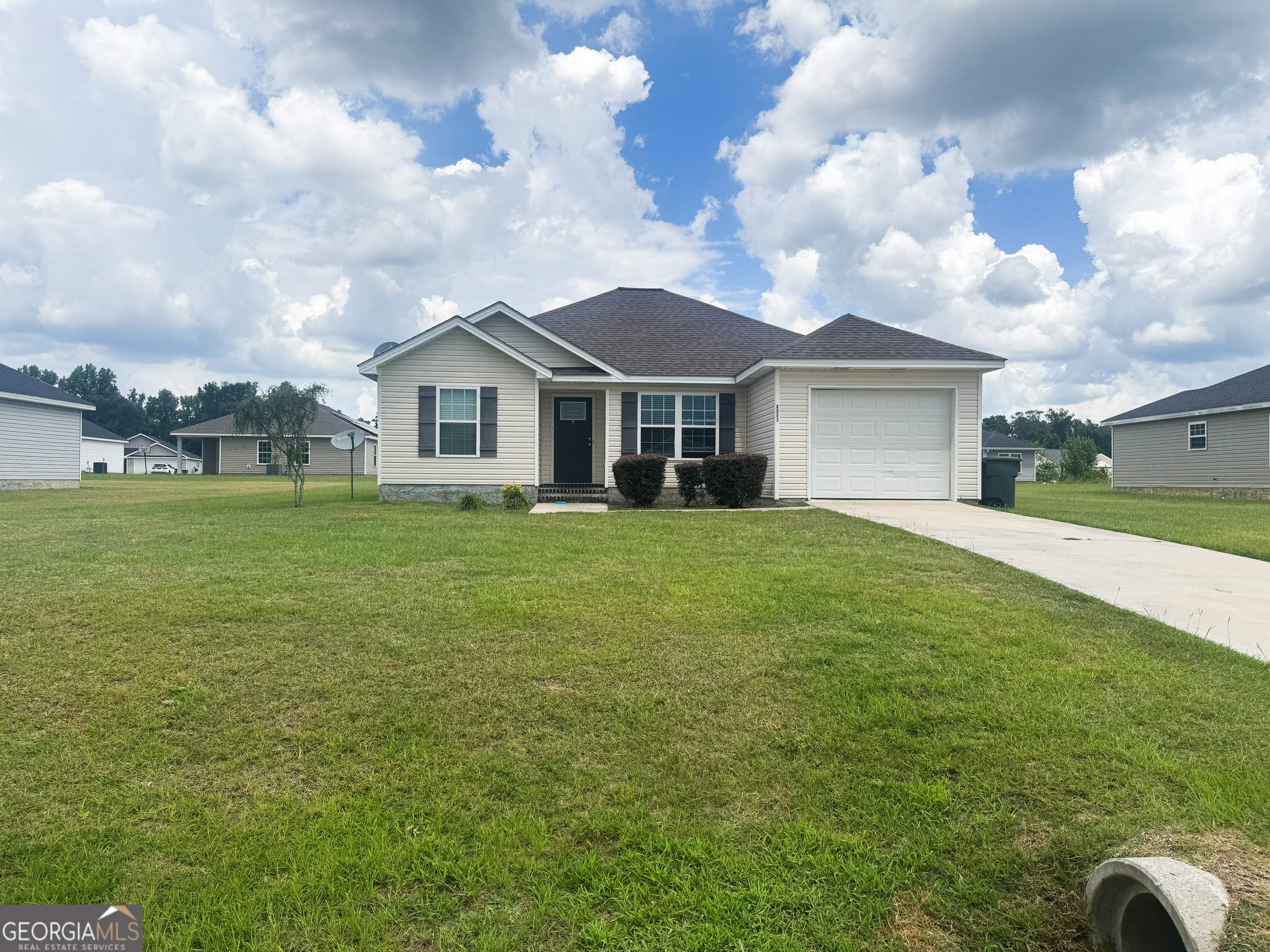 6005 Virginia Pine Avenue Property Photo 1