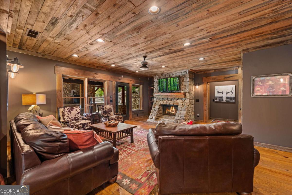 355 Old Camp Loop Property Photo 49