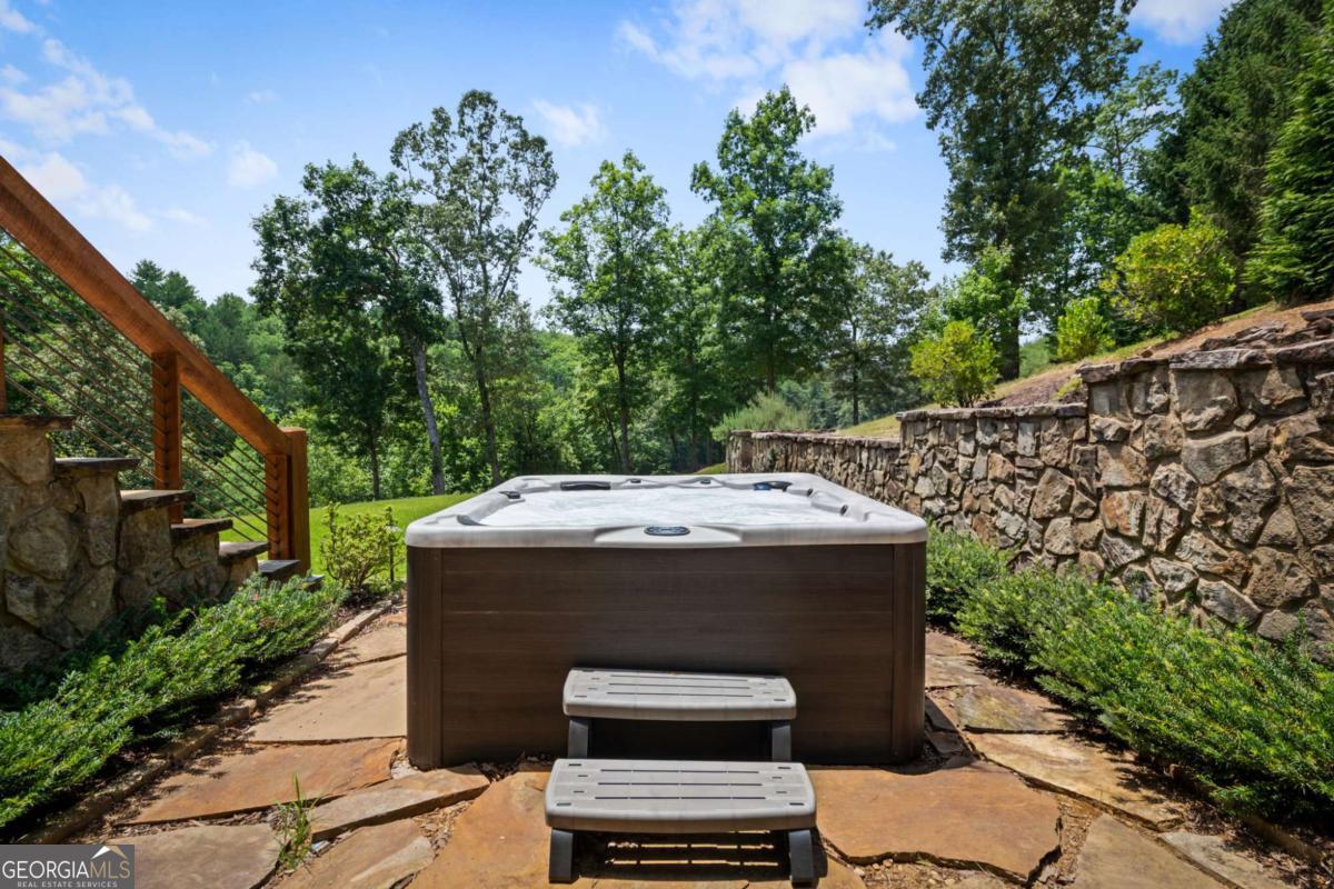 355 Old Camp Loop Property Photo 100