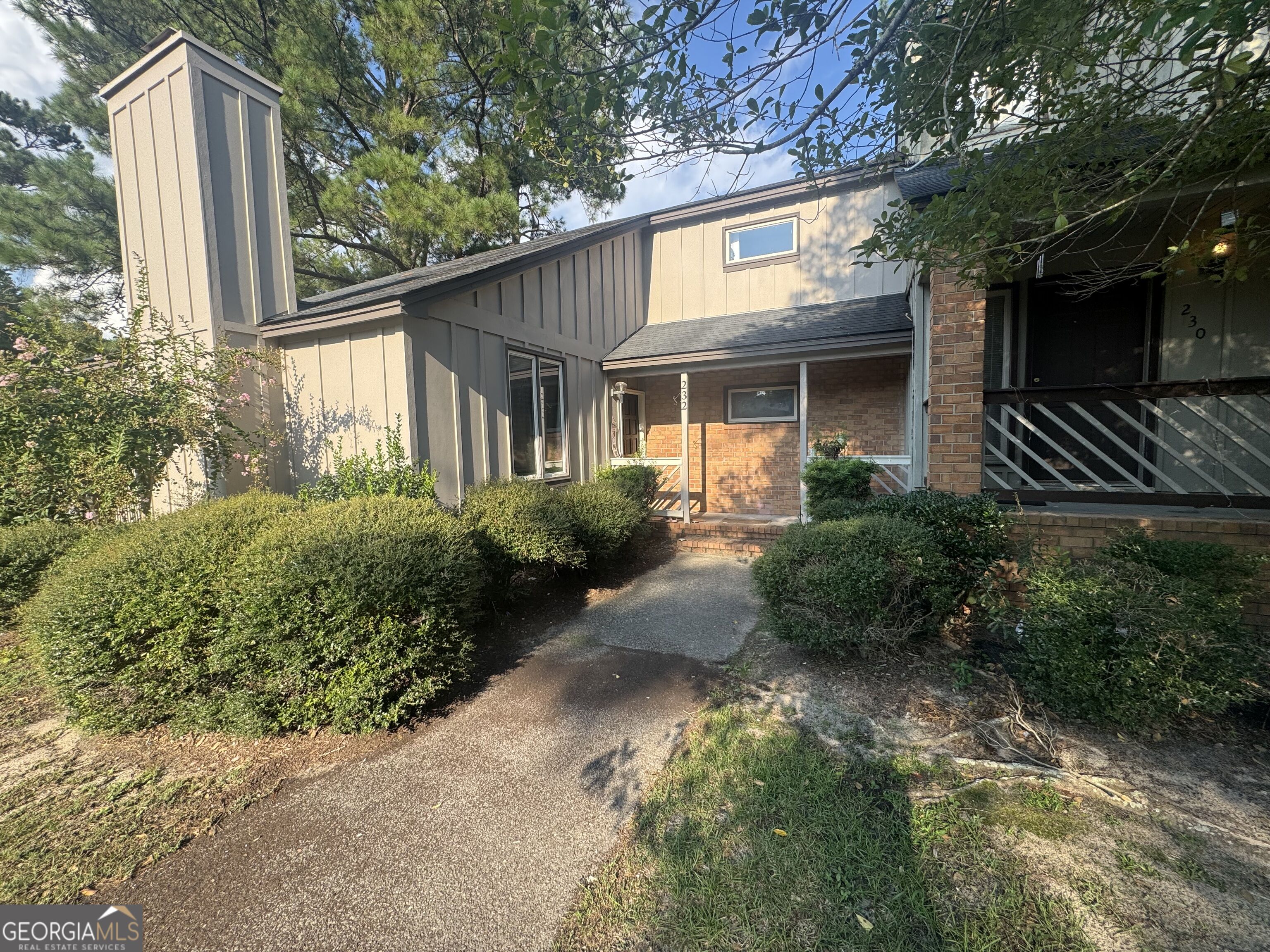 232 Westbrooke Drive Property Photo 1