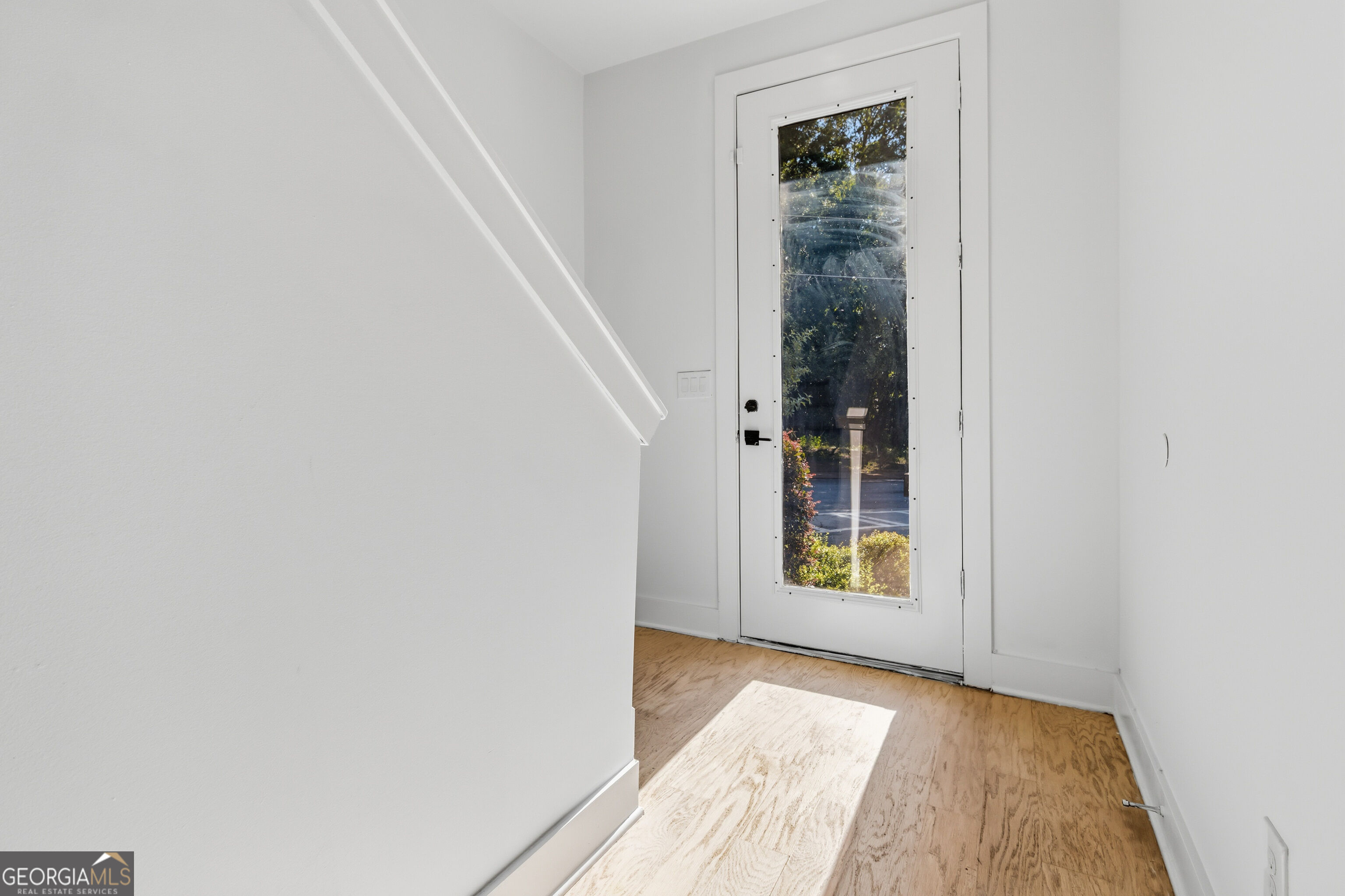 863 Cavanaugh Avenue Se # 106 Property Photo 5