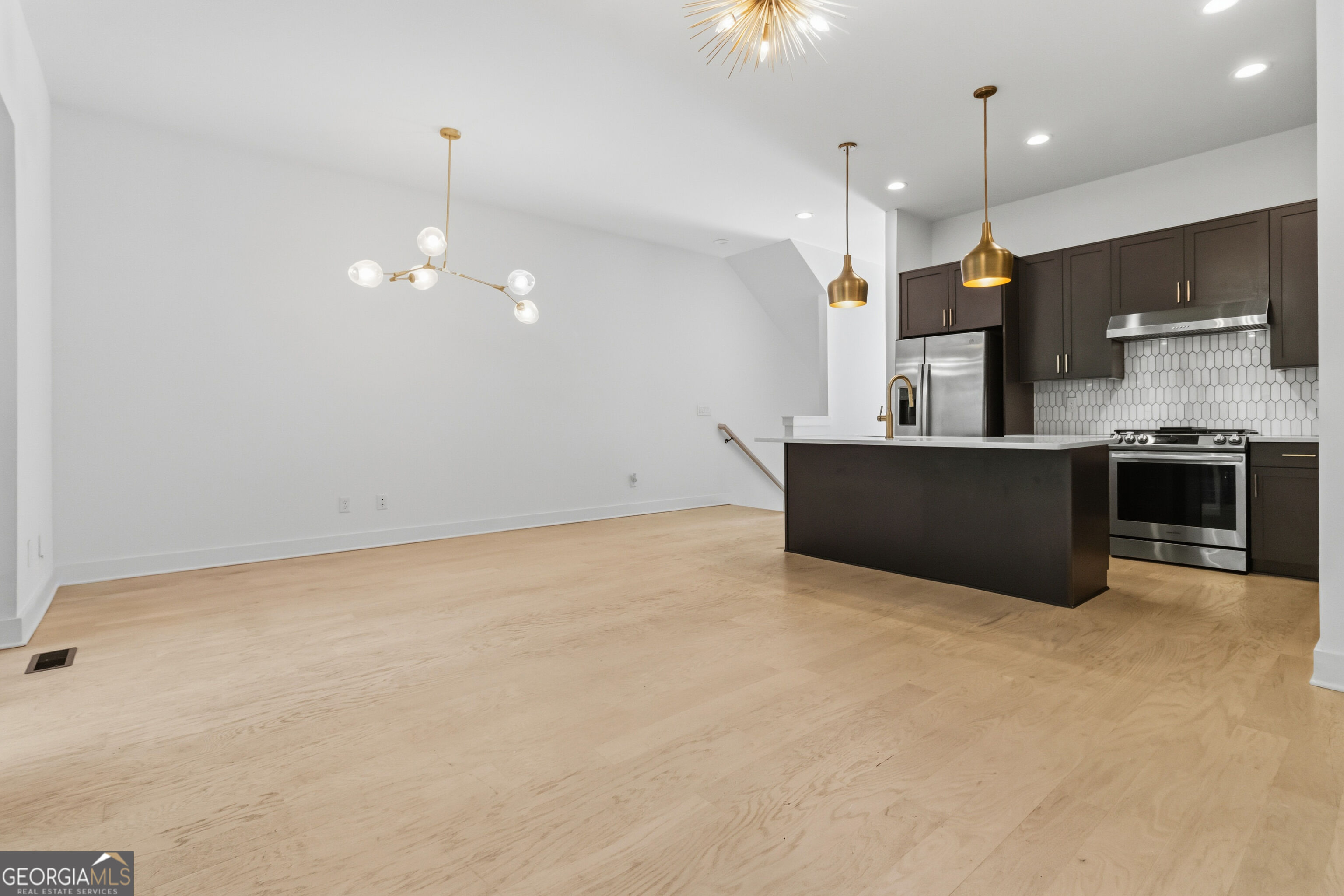 863 Cavanaugh Avenue Se # 106 Property Photo 11