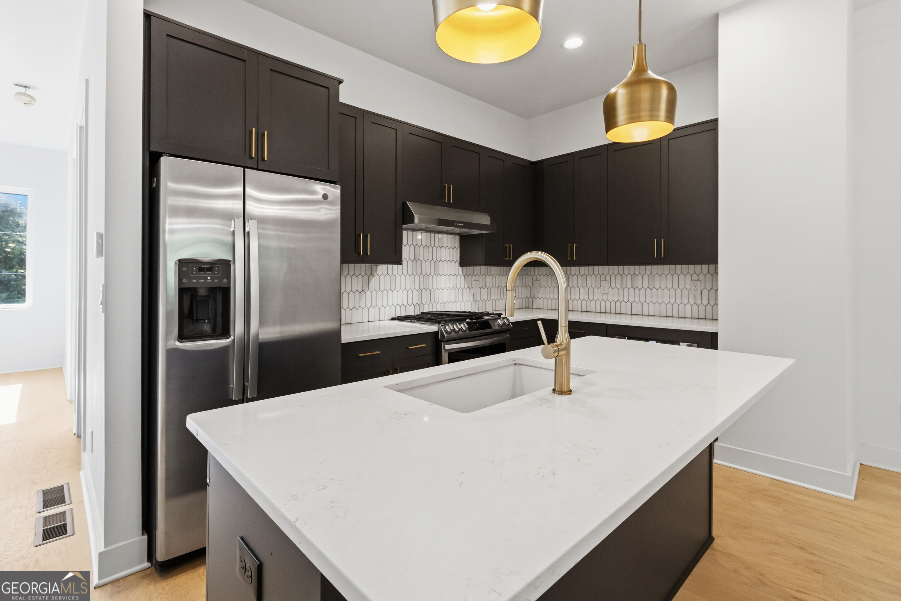 863 Cavanaugh Avenue Se # 106 Property Photo 13